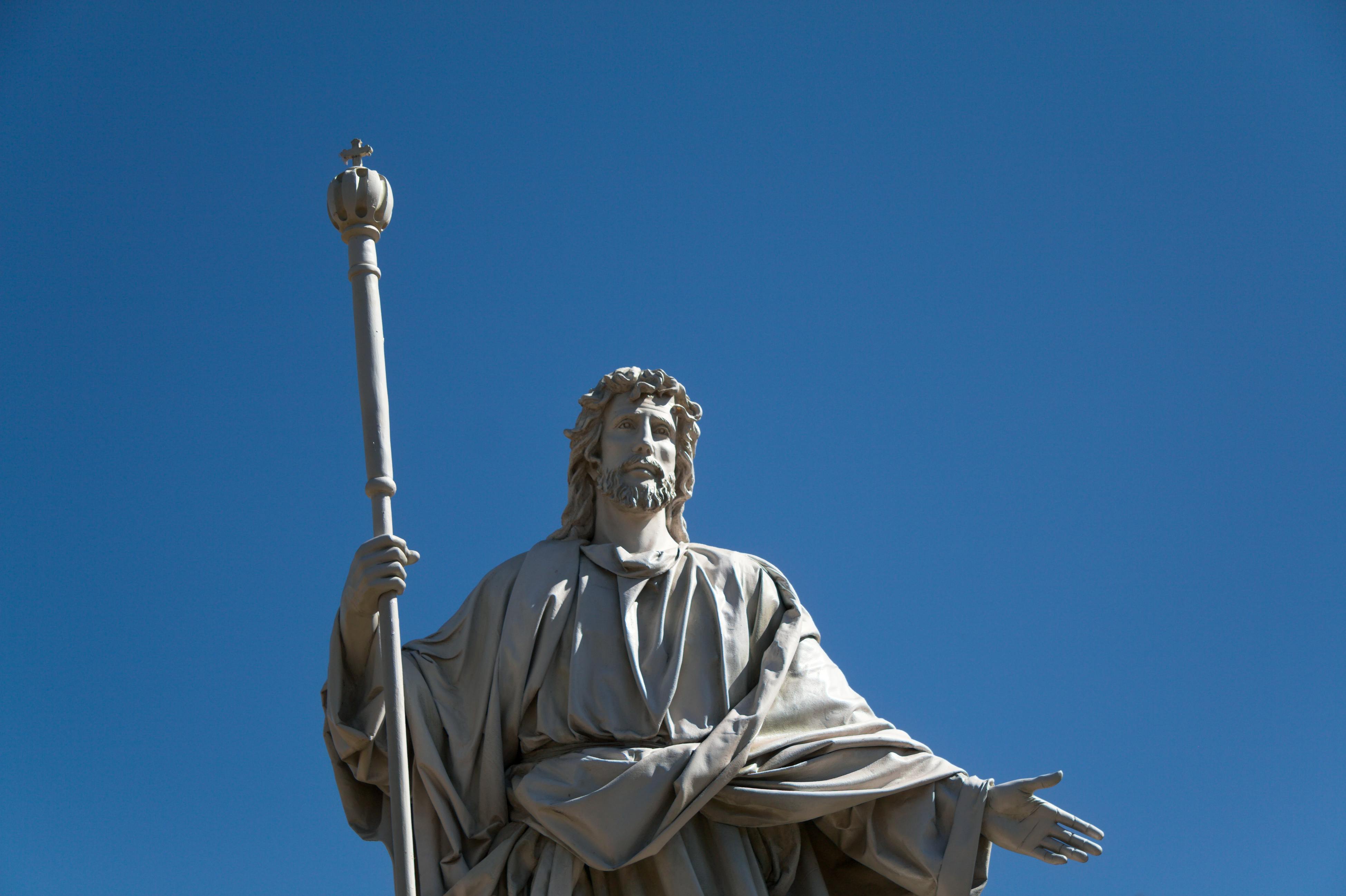 3898x2594 Hippocrates · Free
