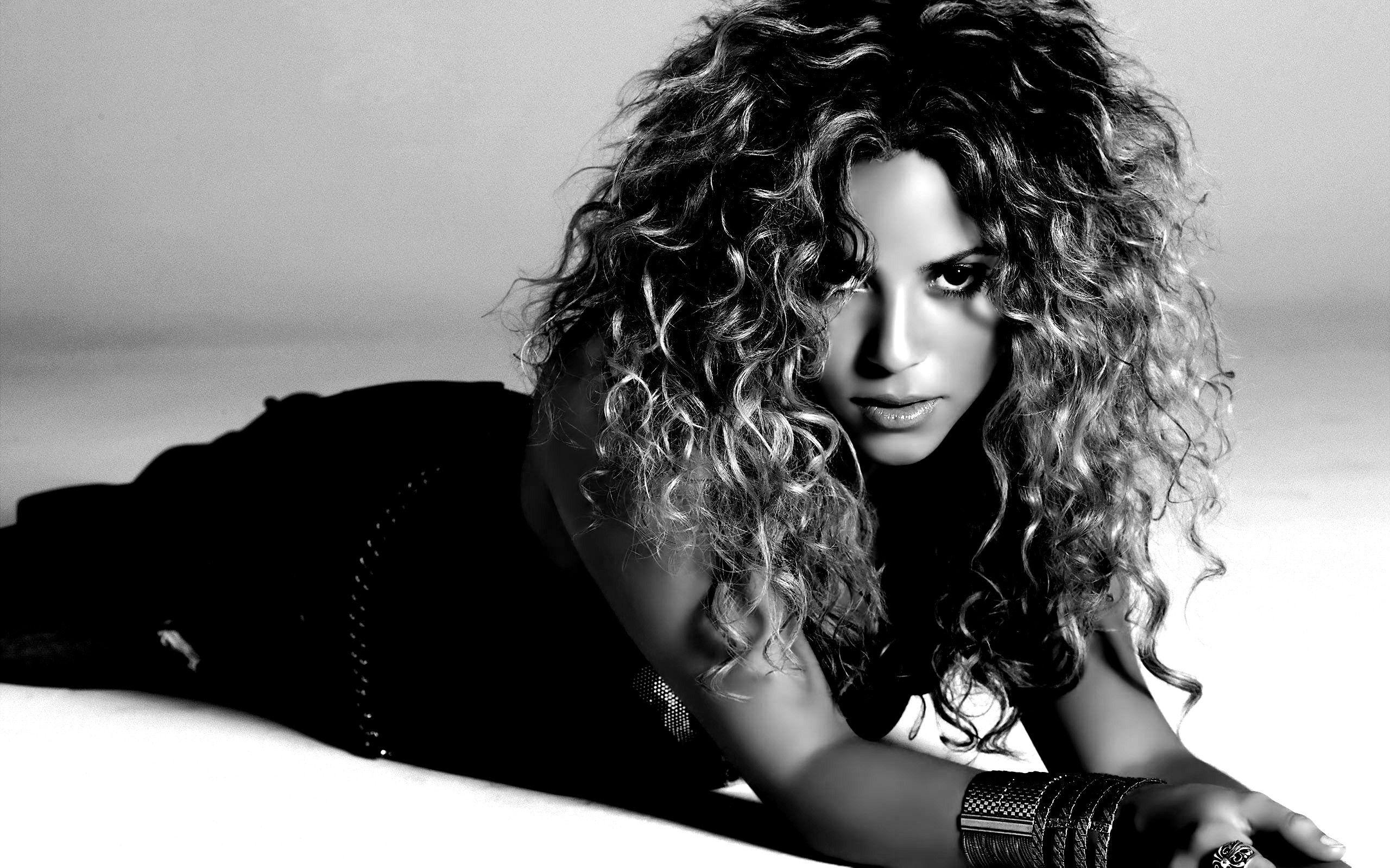 Shakira Wallpapers - Top Free Shakira Backgrounds - WallpaperAccess