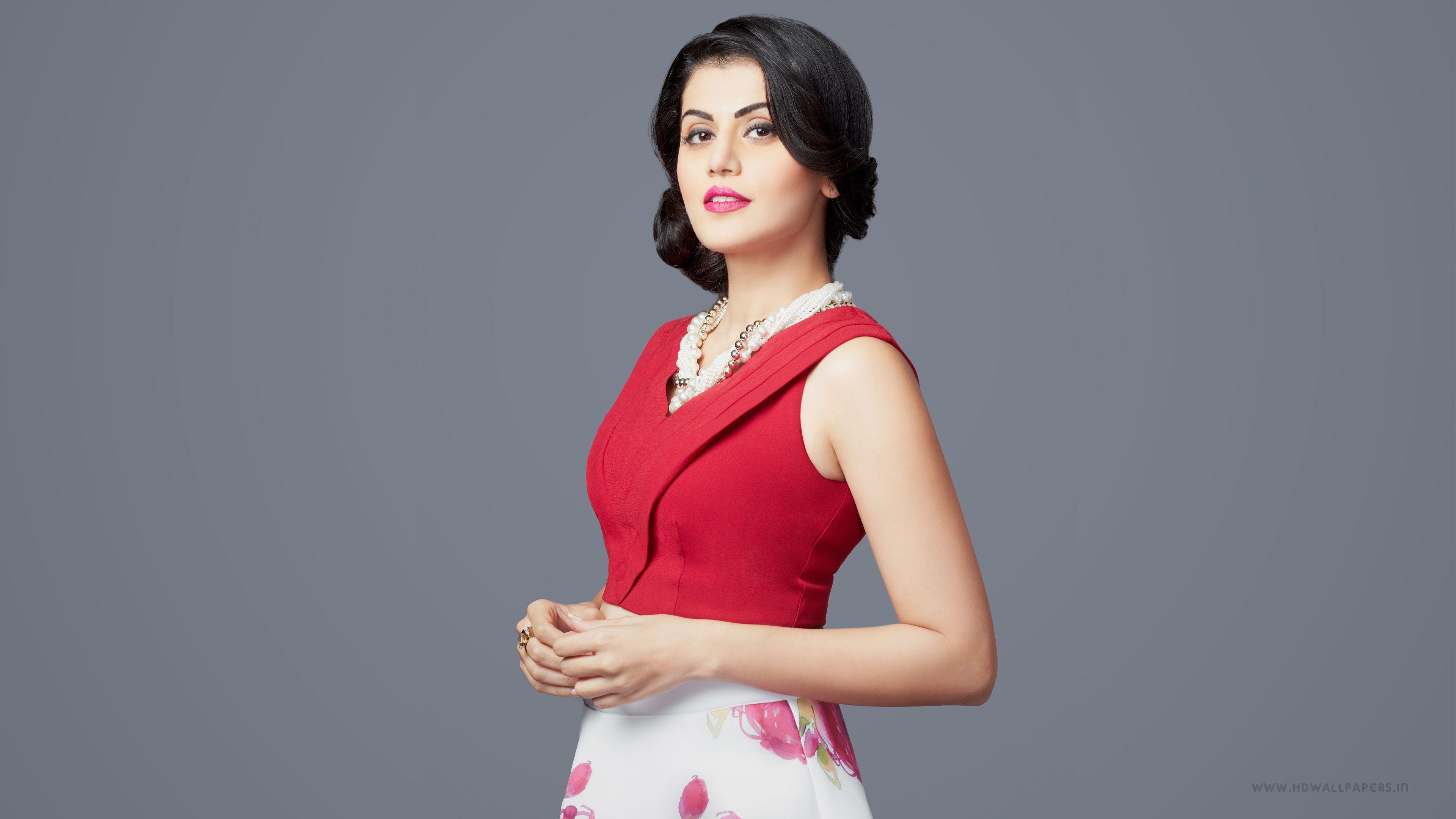 3840x2160 Taapsee Pannu Wallpaper HD Background Free Download