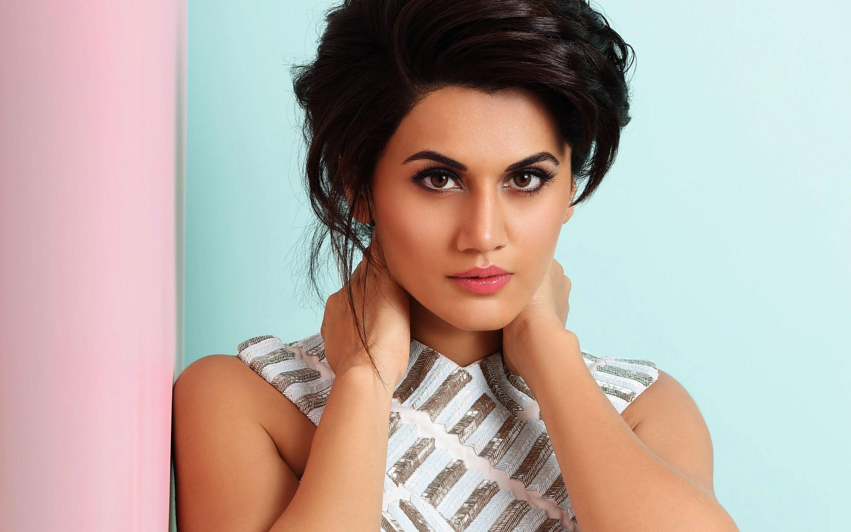 Taapsee Pannu Wallpapers - Top Free Taapsee Pannu Backgrounds
