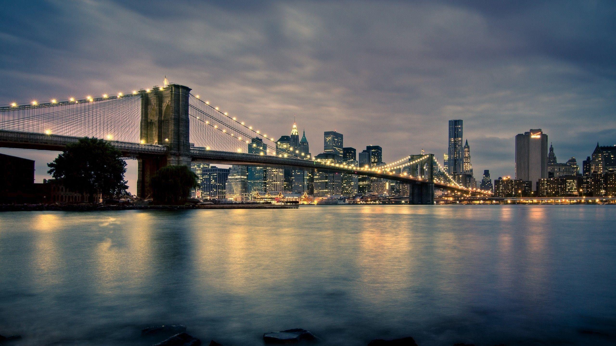2560x1440 Brooklyn Bridge Wallpaper