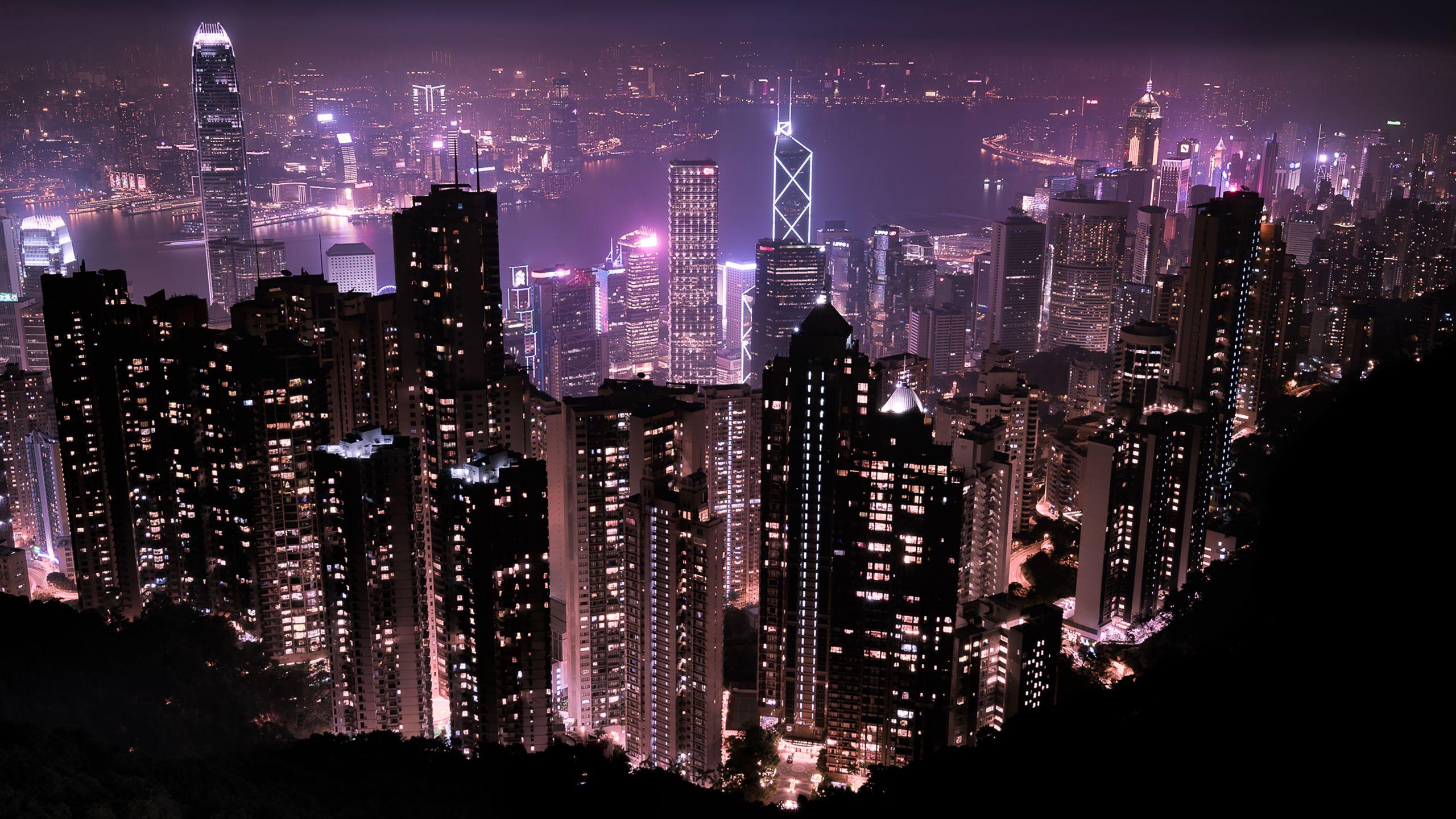2560x1440 Hong Kong Skyline at Night Wallpaper