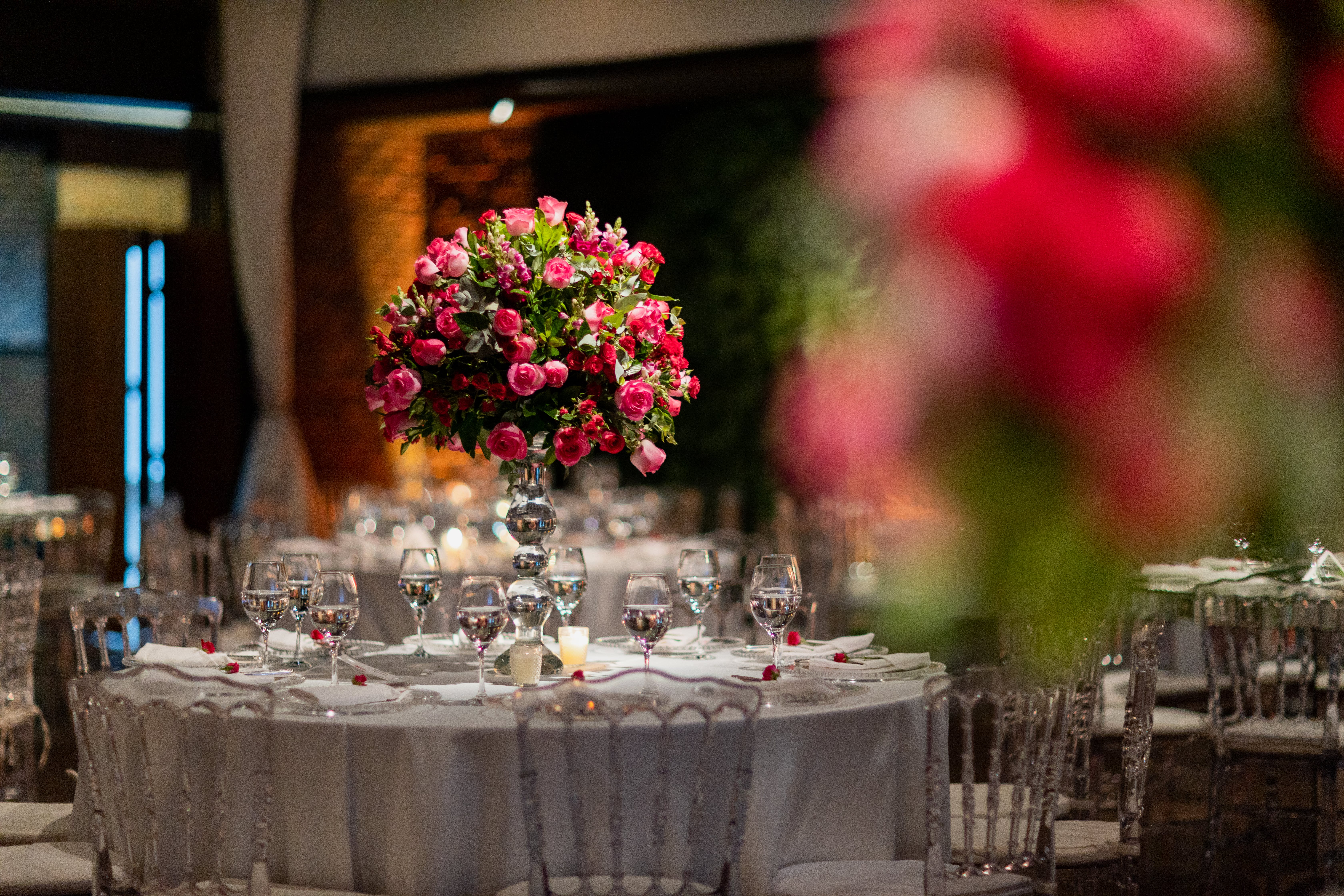 6720x4480 Wedding Setup in the Garden · Free