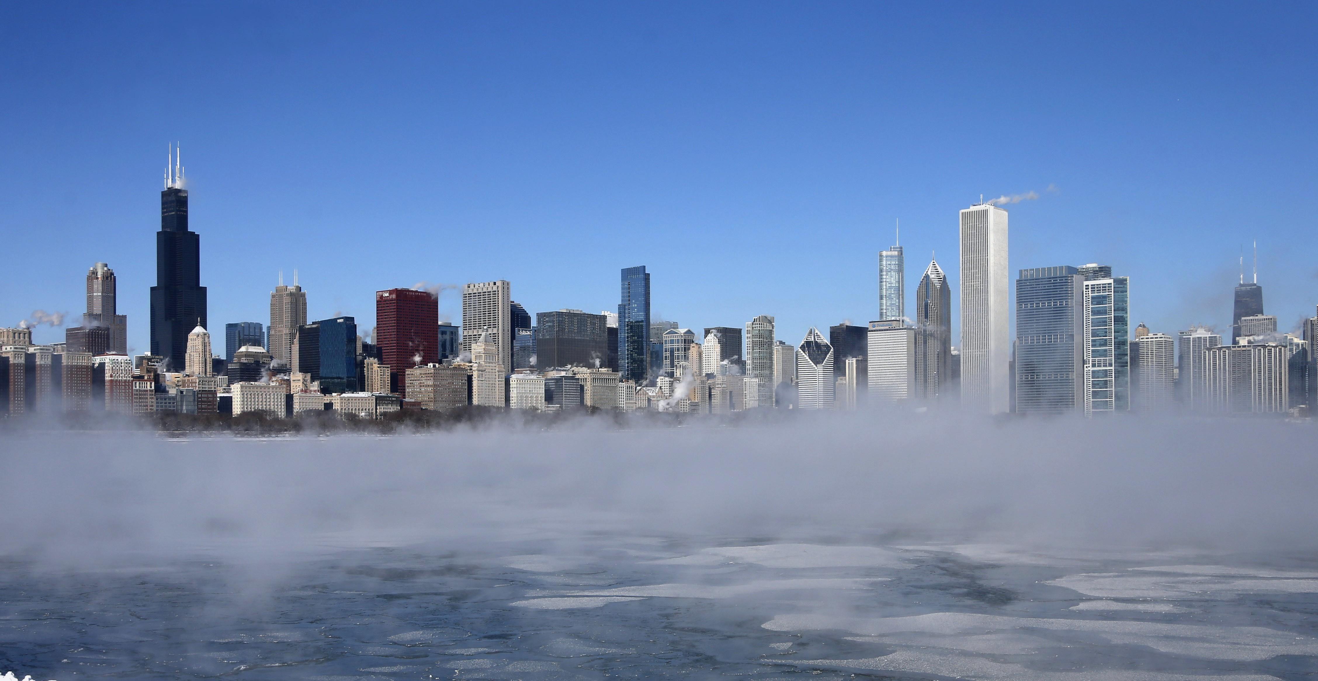 4512x2334 Chicago Wallpaper HD Download