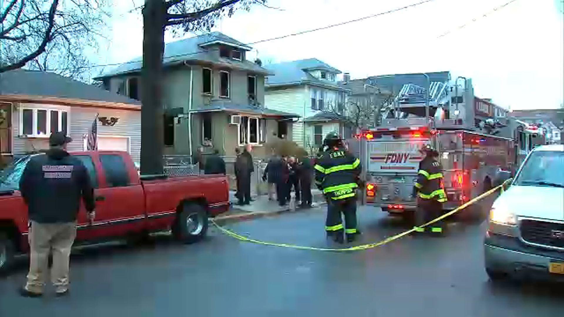 1920x1080 woman killed, 5 firefighters hurt in Elm Park, Staten Island fire