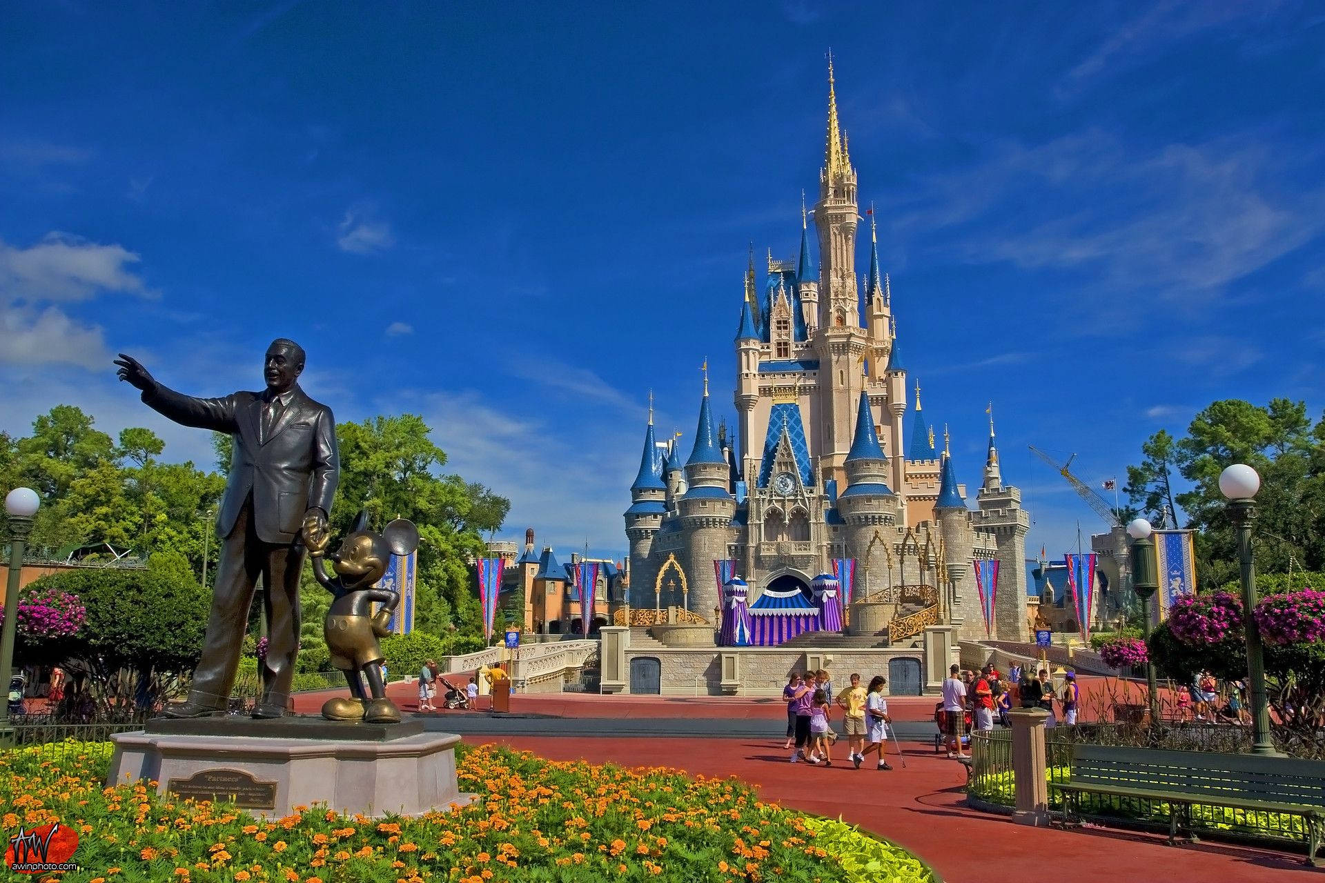 1920x1280 Disney World Wallpaper