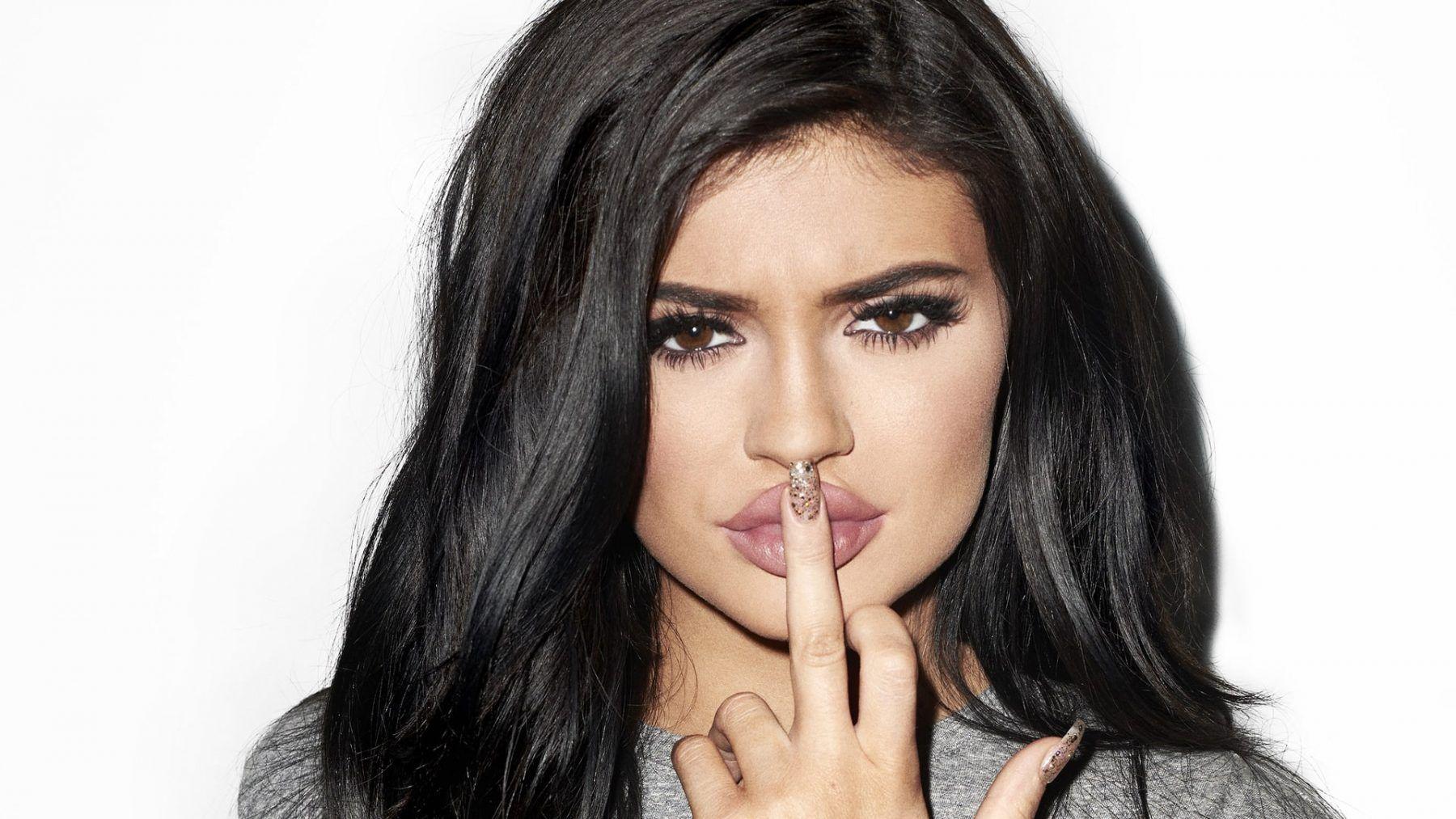 Kylie Jenner model women no bra closed eyes black hair cleavage HD  phone wallpaper  Peakpx