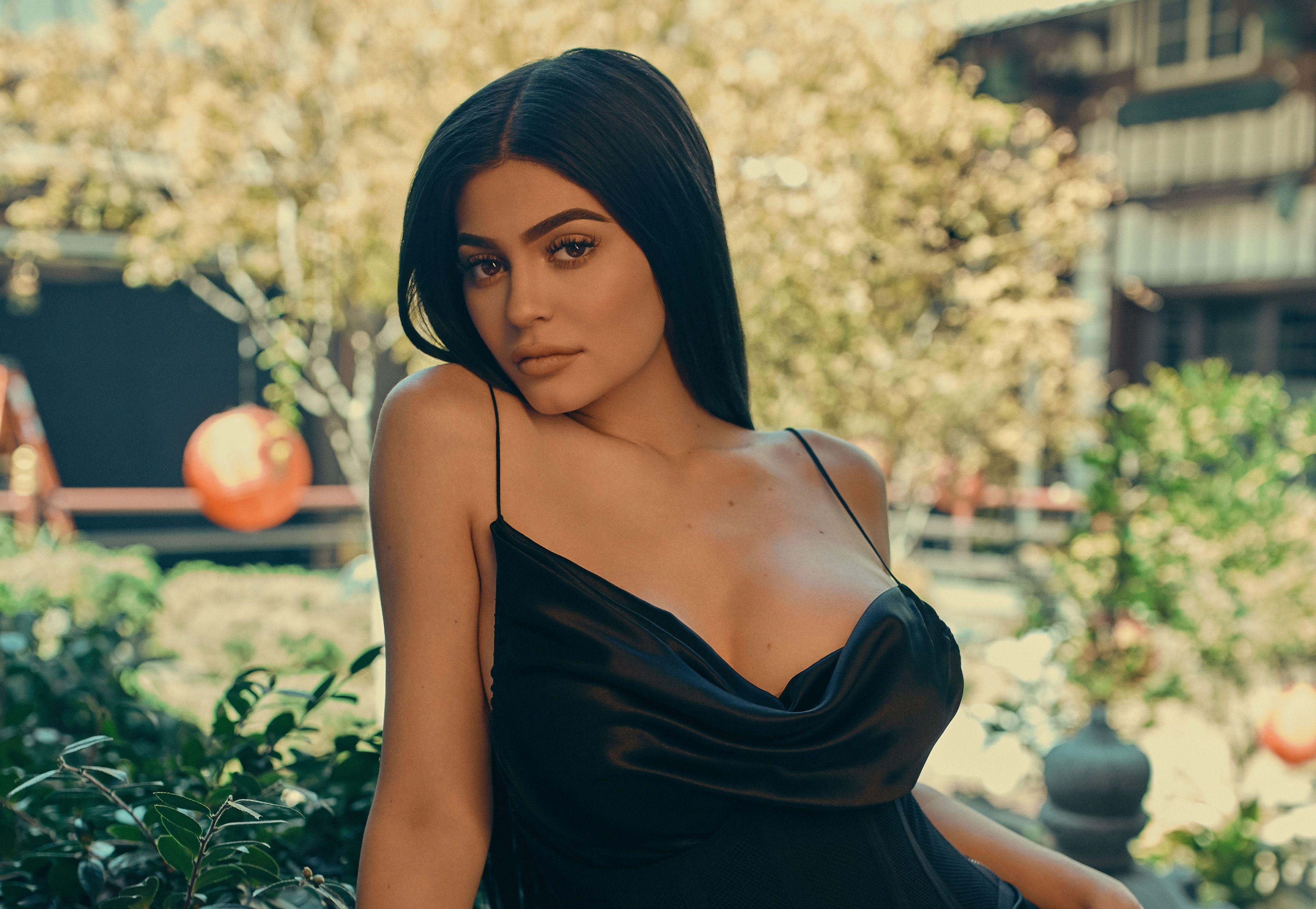 3840x2653 Kylie Jenner Drop Three 2017 4k, HD Celebrities, 4k
