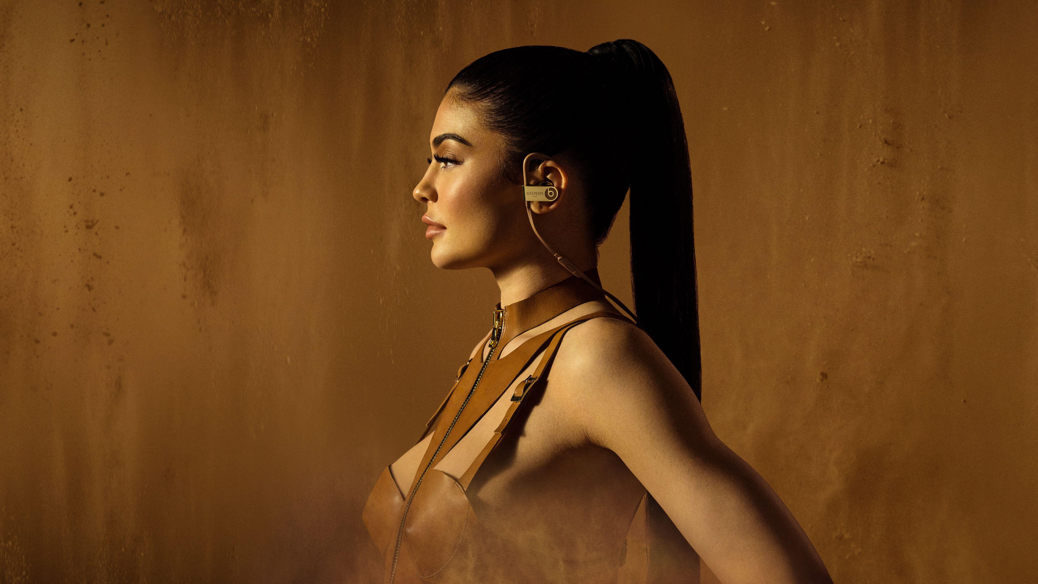 4366x2456 Wallpaper Kylie Jenner, Balmain earbuds, HD, 4K, Celebrities