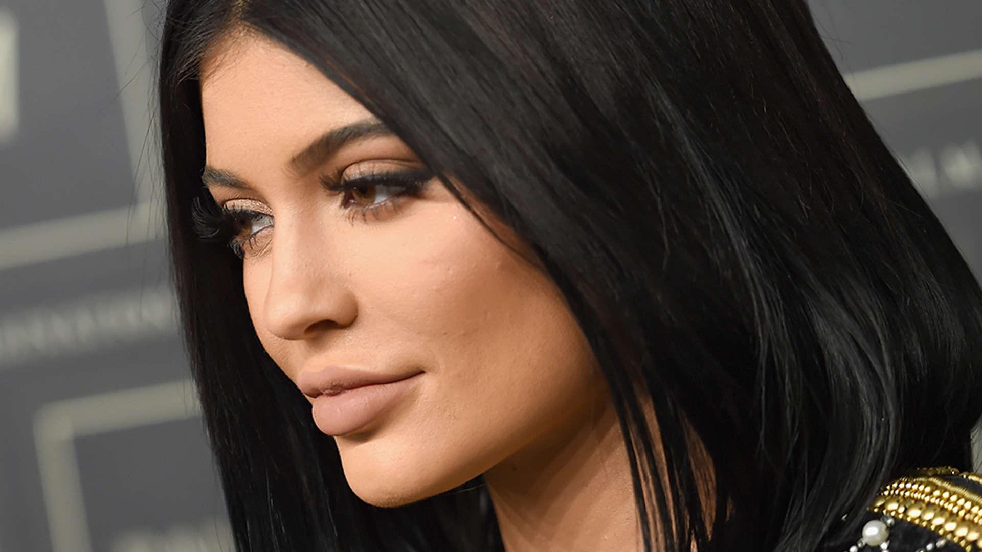 1920x1080 Kylie Jenner Wallpaper High Quality
