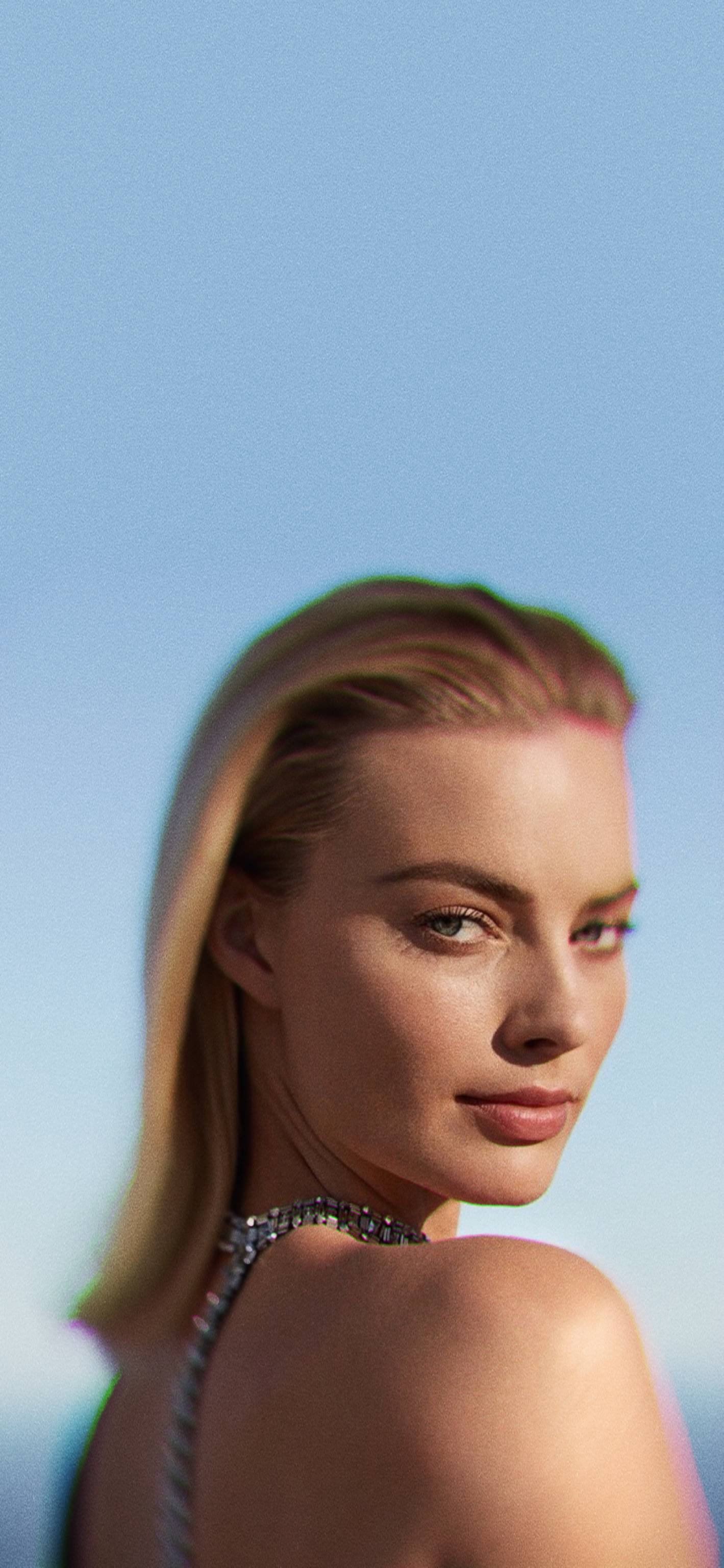 1419x3072 Margot Robbie