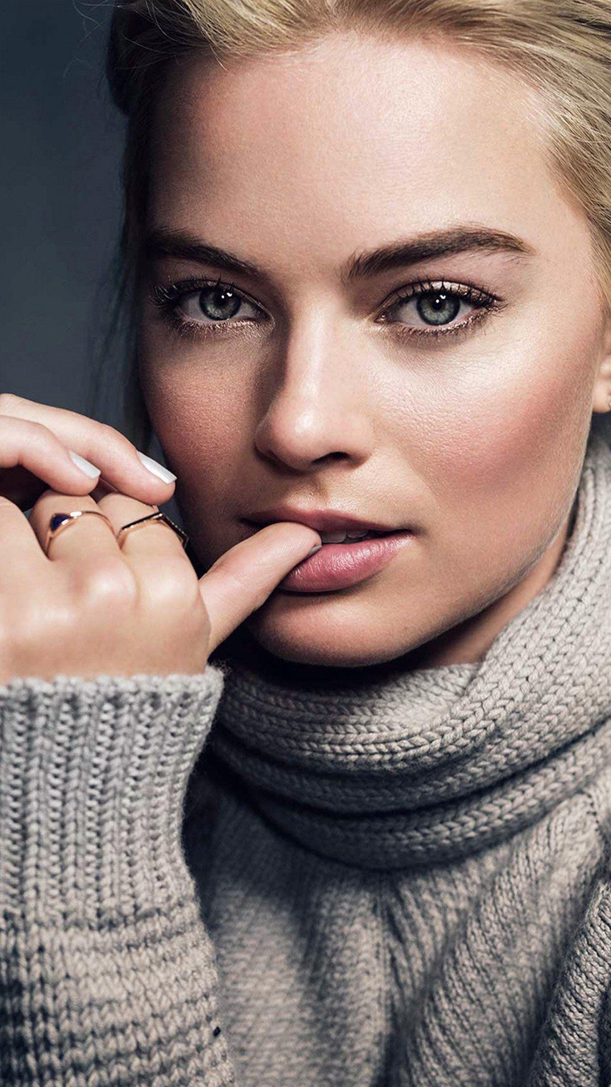 1242x2208 iPhone 8 wallpaper. margot robbie