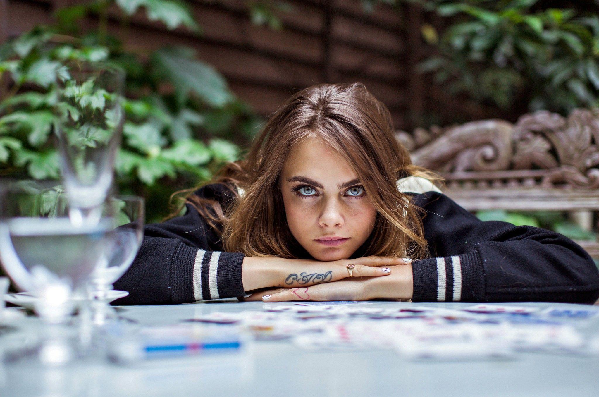 2048x1357 Cara Delevingne HD Wallpaper
