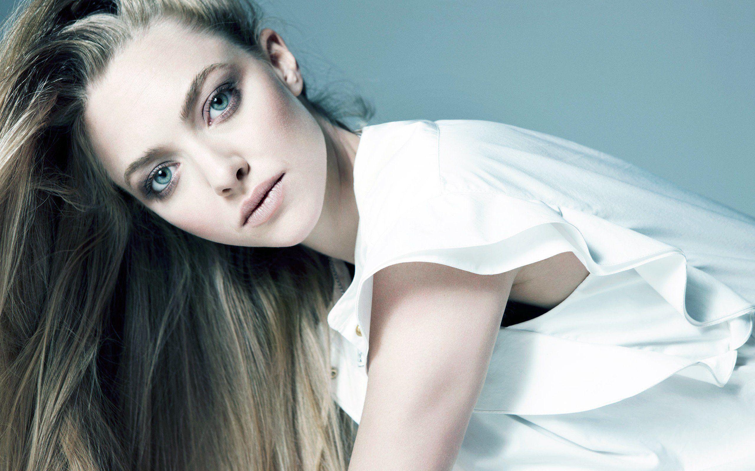 Amanda Seyfried Wallpapers Top Free Amanda Seyfried Backgrounds — free download