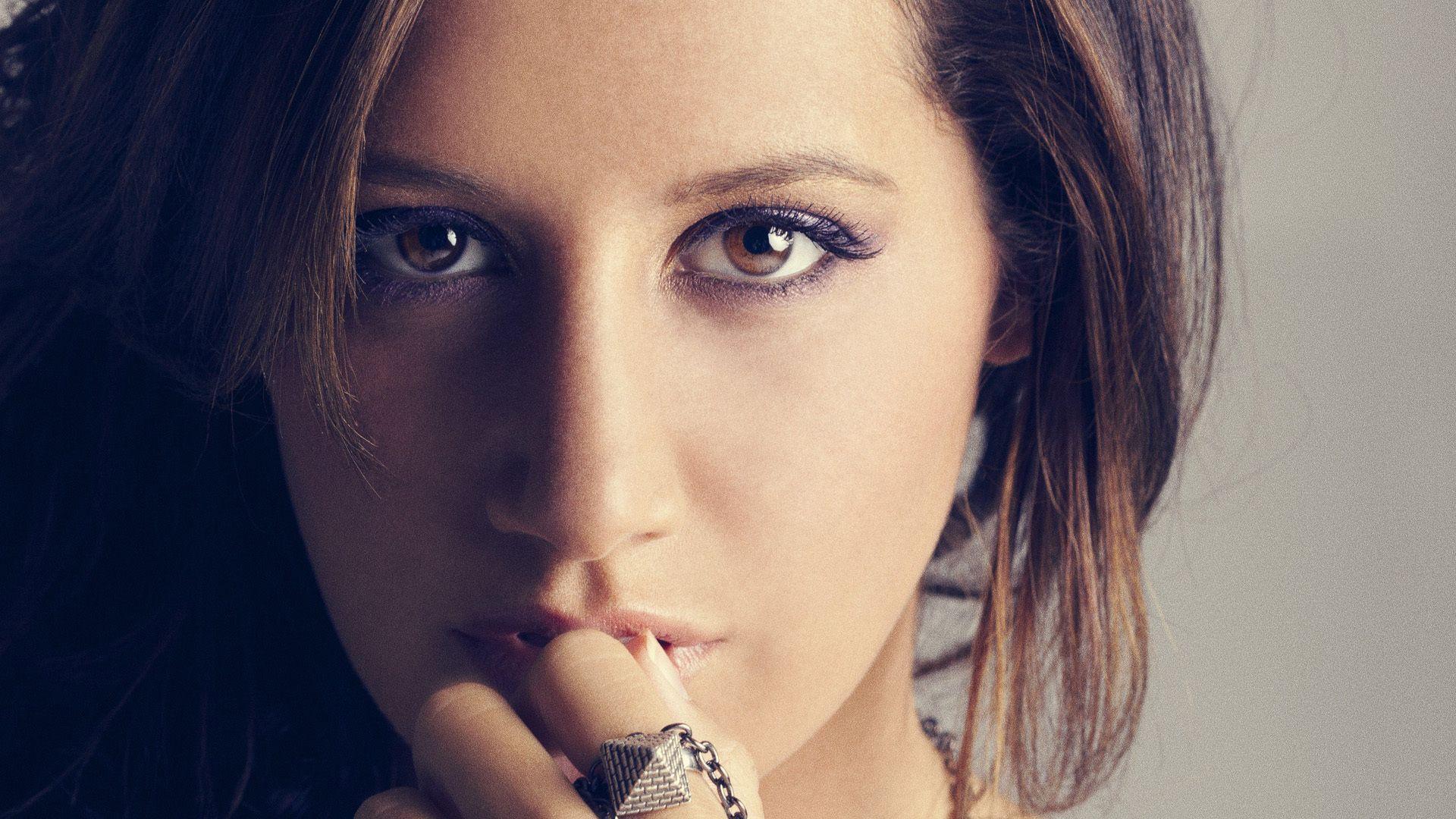 Ashley Tisdale Wallpapers - Top Free Ashley Tisdale Backgrounds