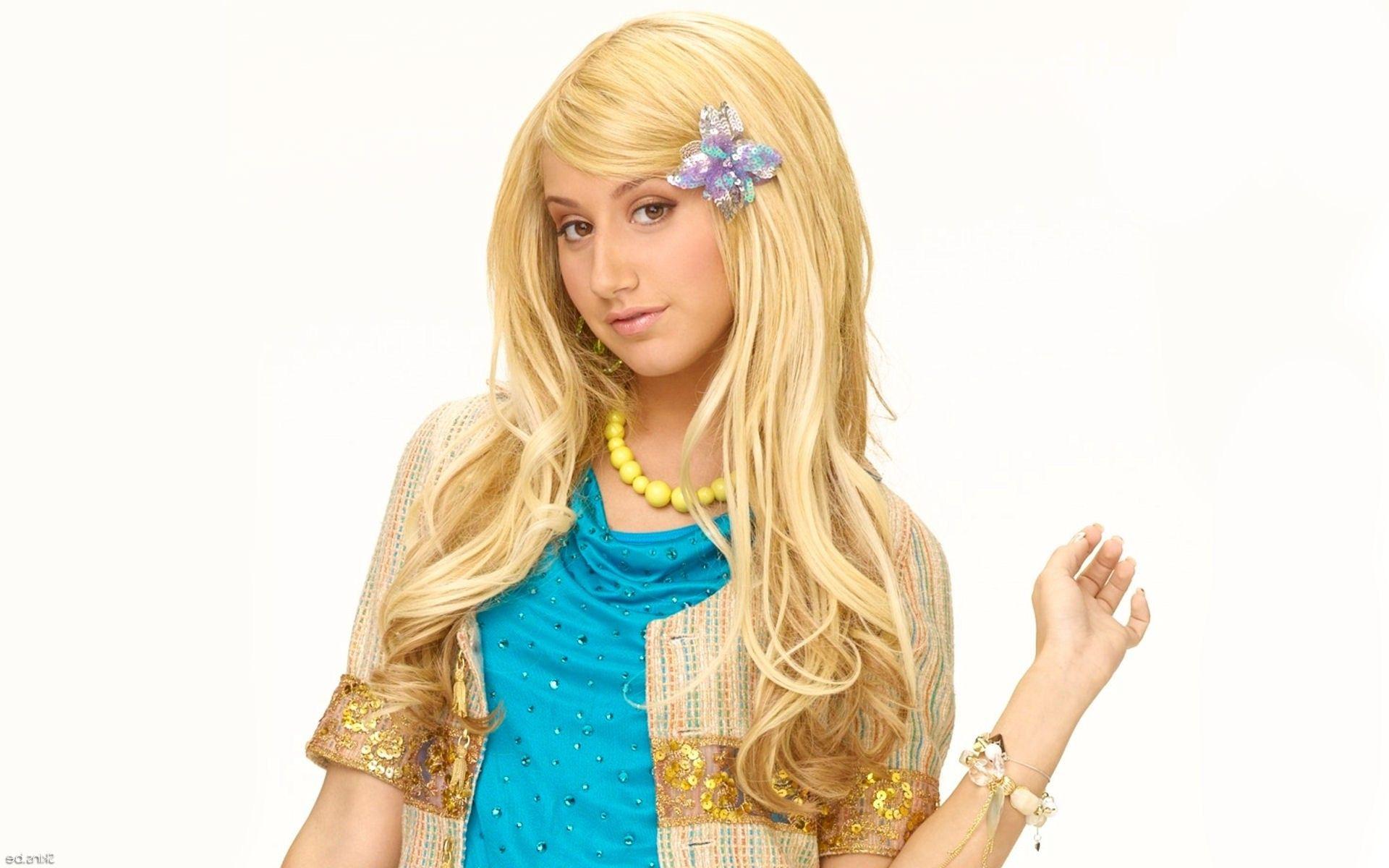 1920x1200 ashley tisdale wallpaper and background. Celebrity