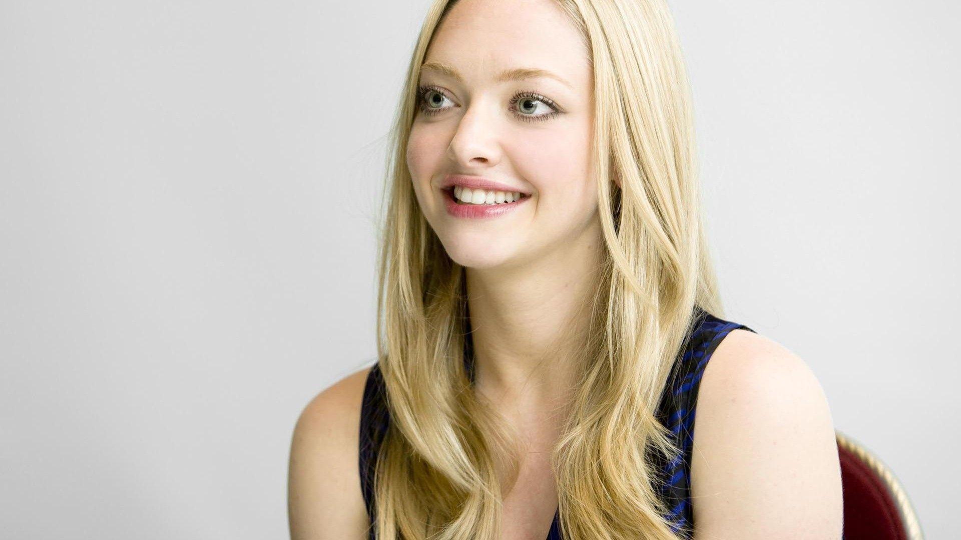 1920x1080 Amanda Seyfried #wallpaper #smile. Amanda Seyfried. Amanda