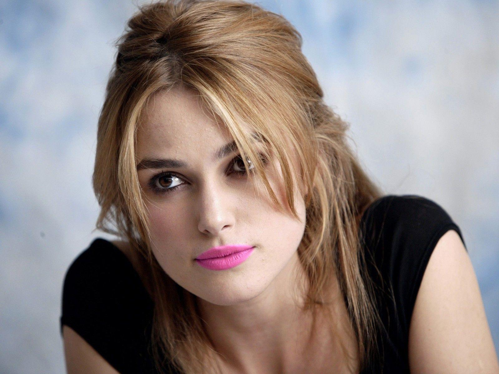1600x1200 Keira Knightley Beautiful Image And Hot HD Wallpaper
