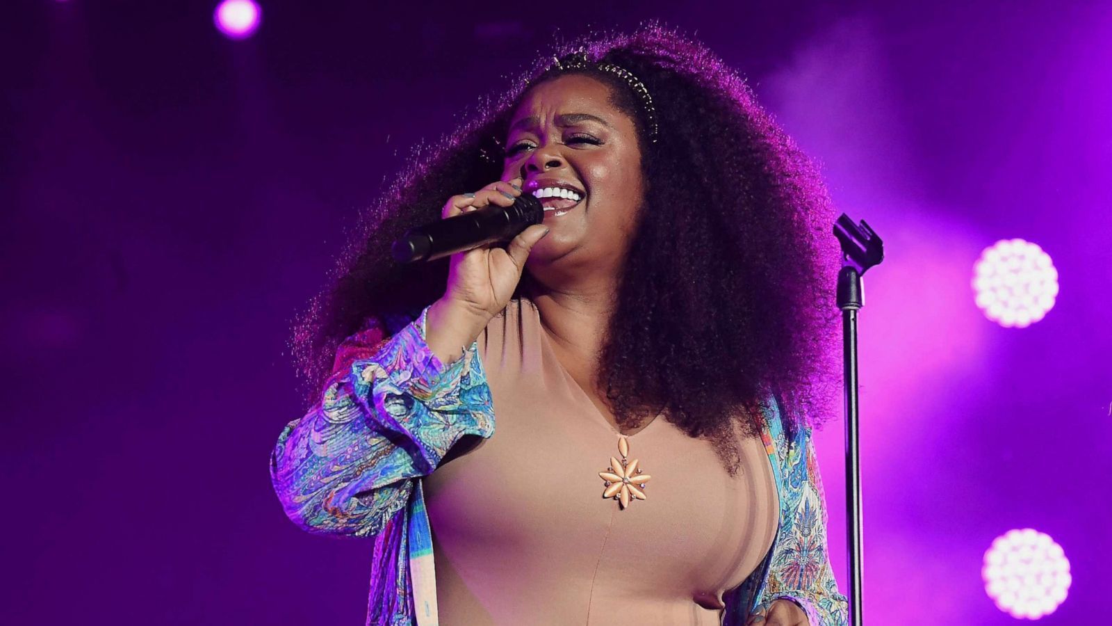 Jill Scott Wallpapers - Top Free Jill Scott Backgrounds - WallpaperAccess