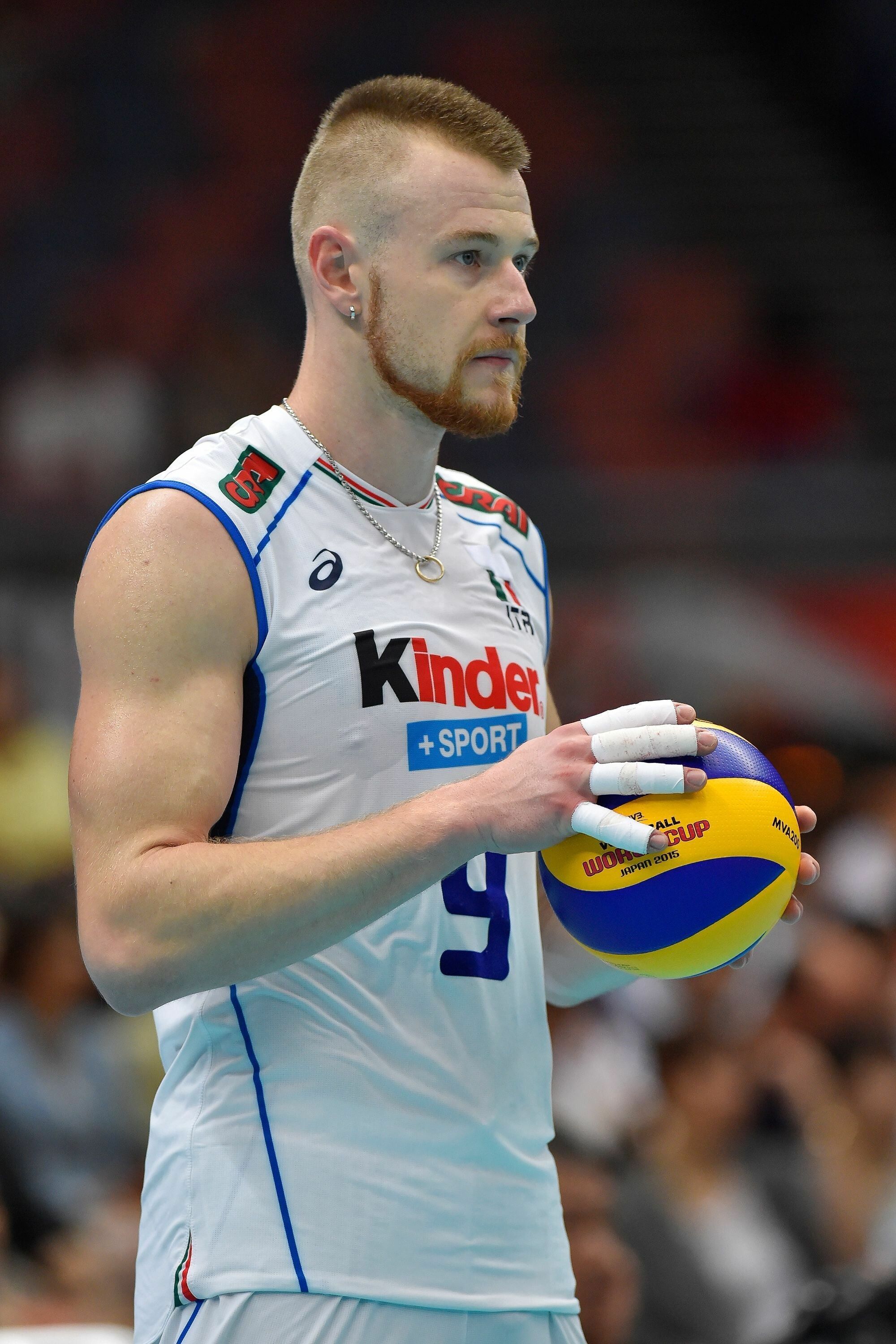 2000x3000 Volleyball Wallpaper (image inside)