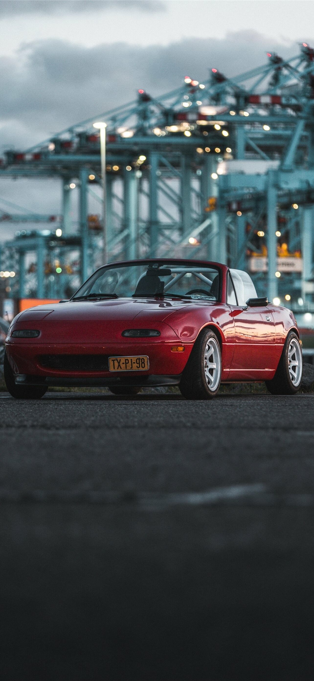 1284x2778 Mazda MX 5 Miata Wallpaper Image
