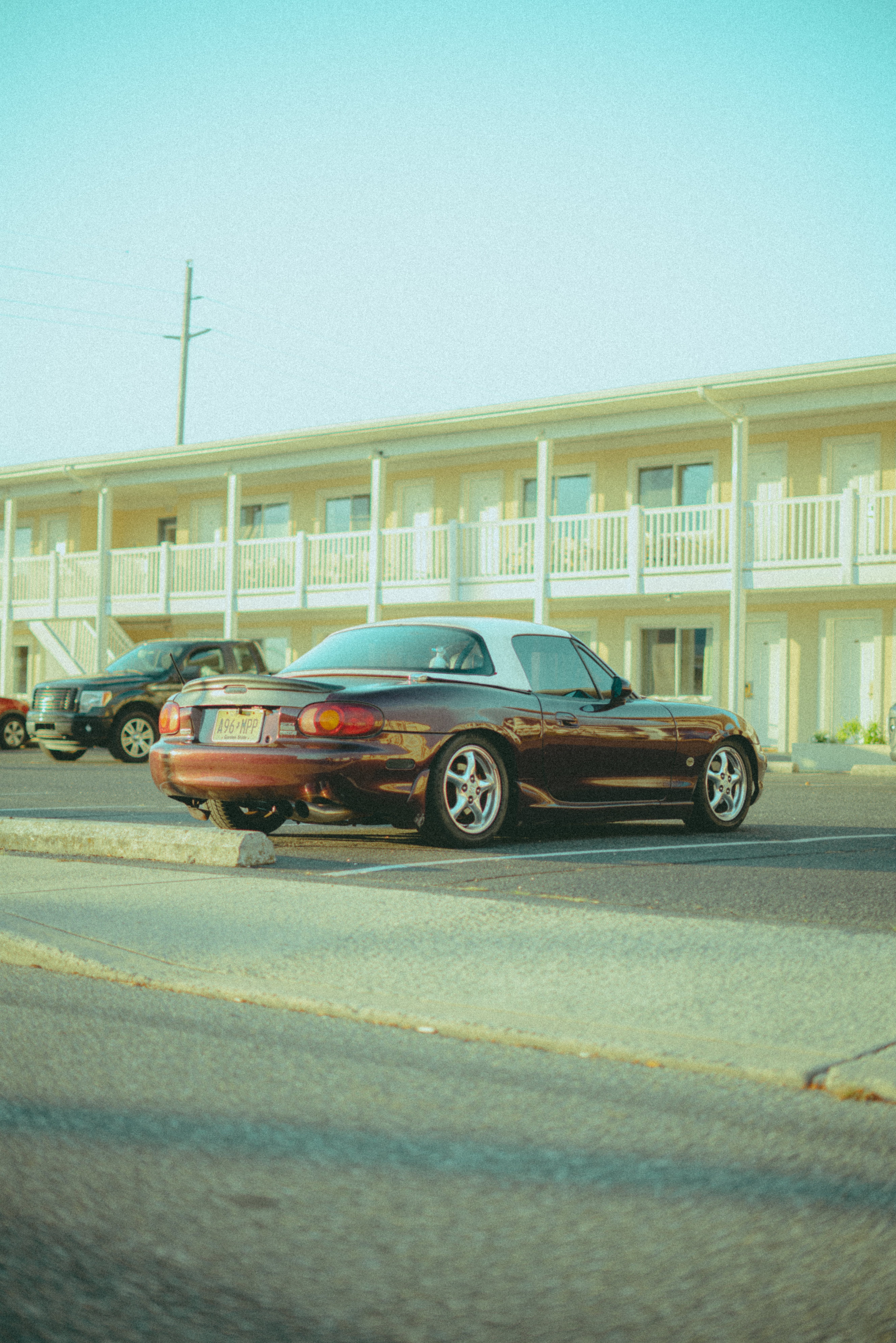 5304x7952 A Mazda Miata in a Parking Lot · Free