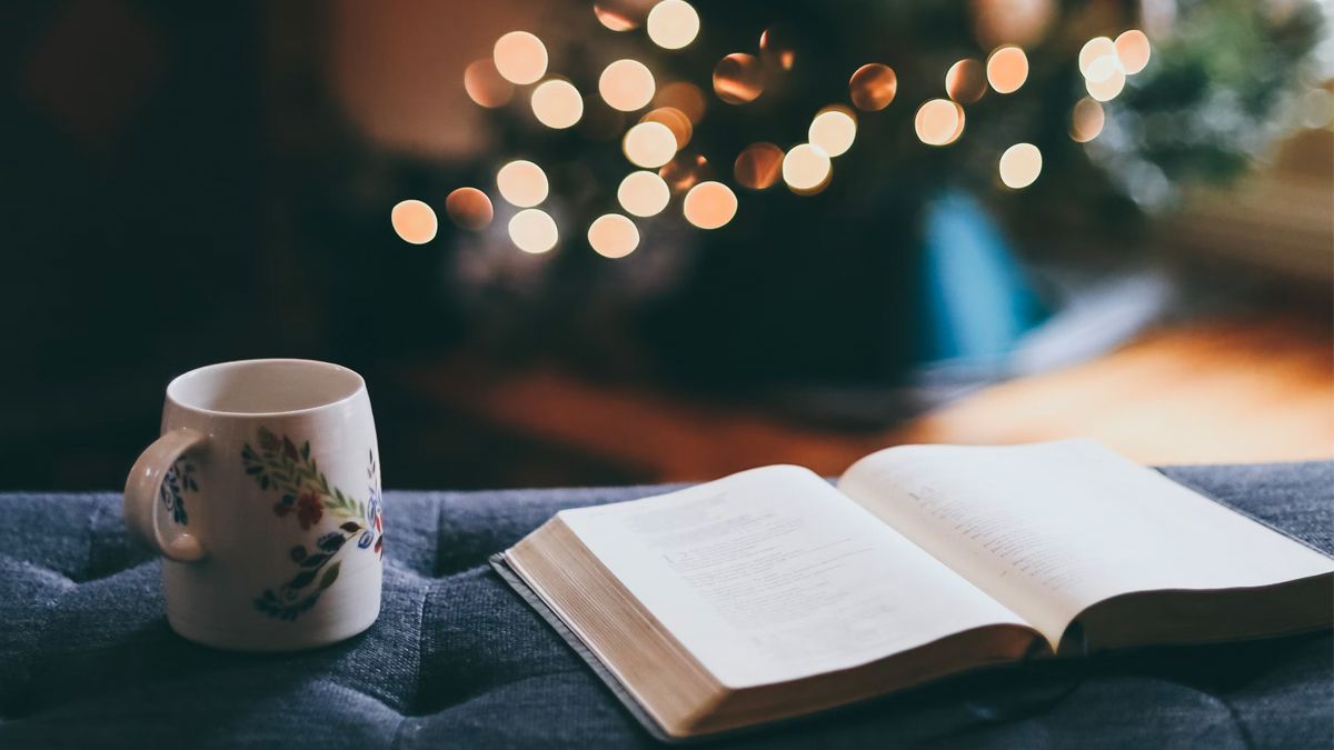 1200x675 books to read over winter break