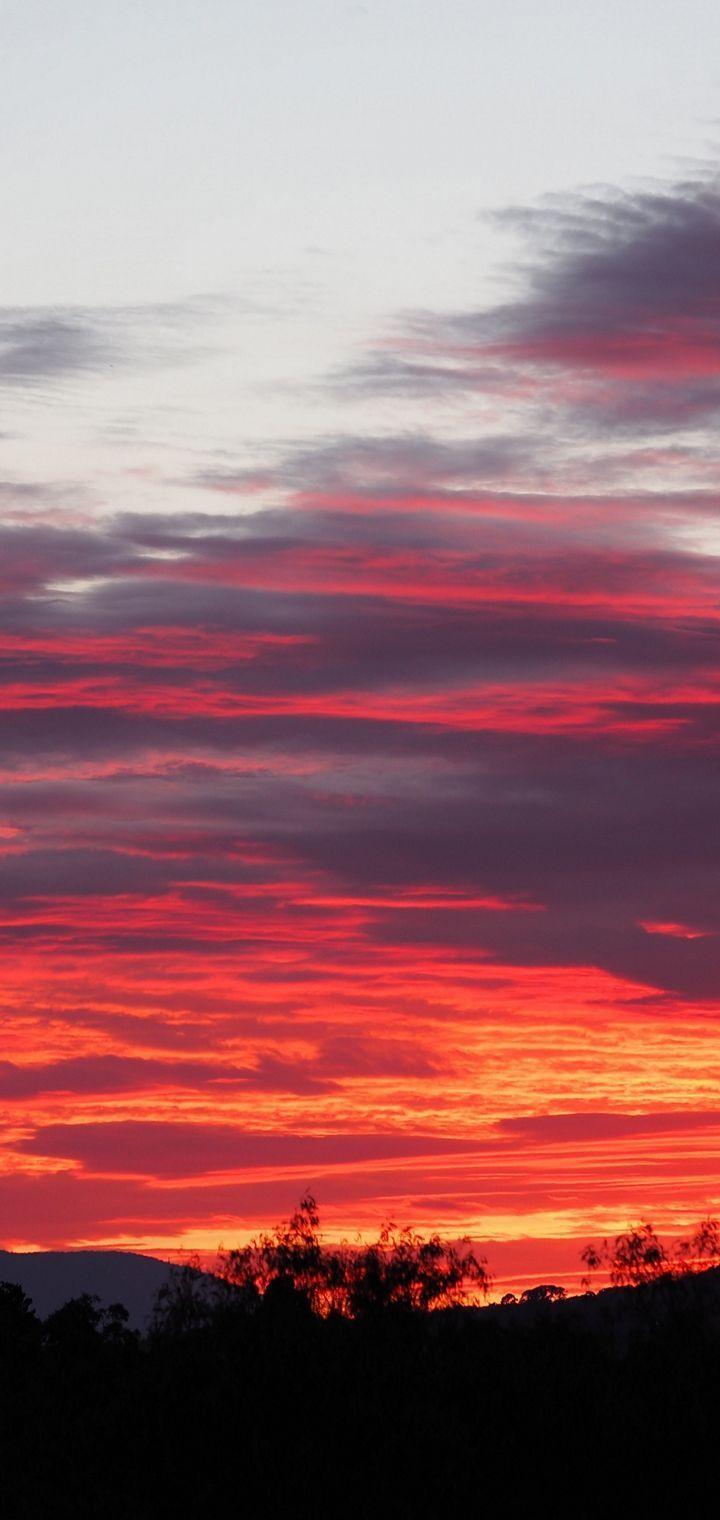 720x1520 Sunset Sky Clouds Wallpaper
