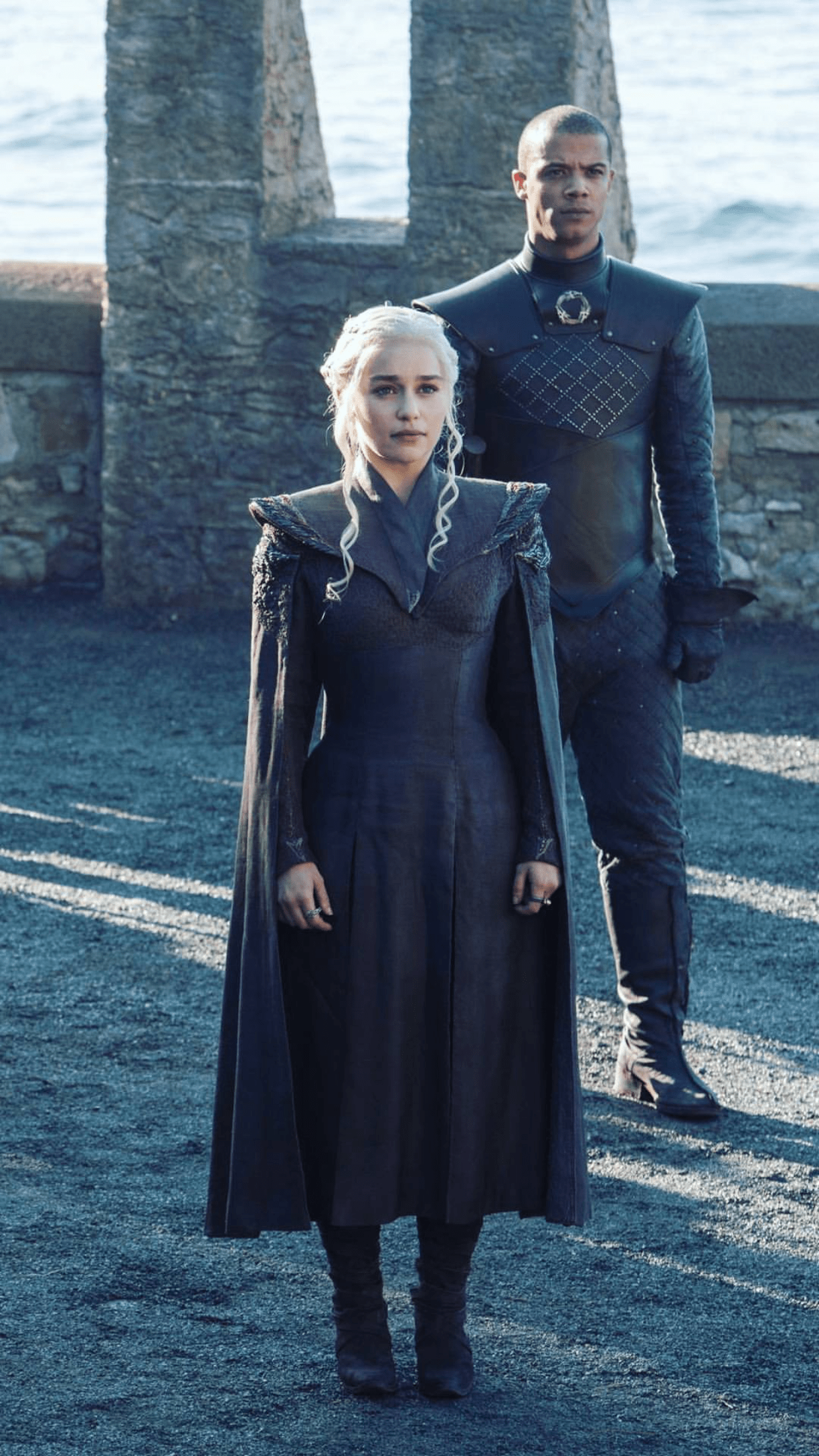 1242x2208 Daenerys Targaryen
