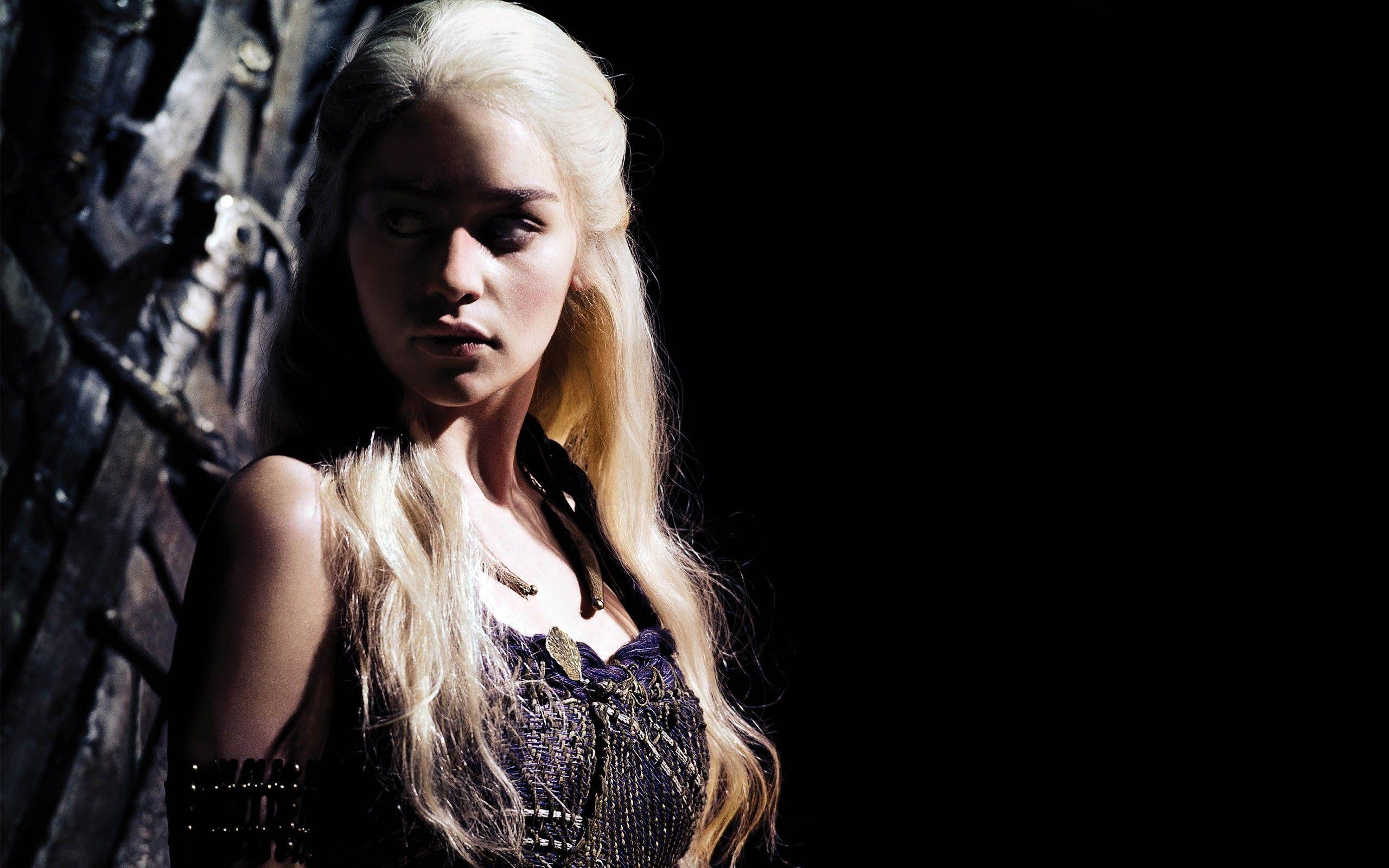 2560x1600 Daenerys Targaryen Tumblr Wallpaper HD
