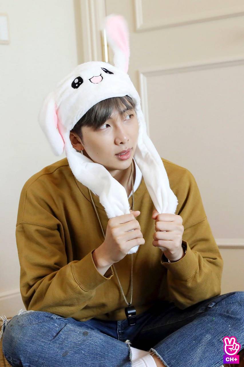 853x1280 BTS RM Wallpaper