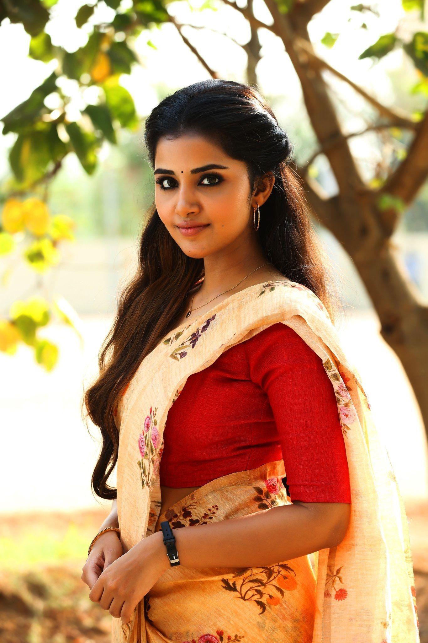 Anupama Parameshwaran Wallpapers - Top Free Anupama Parameshwaran ...