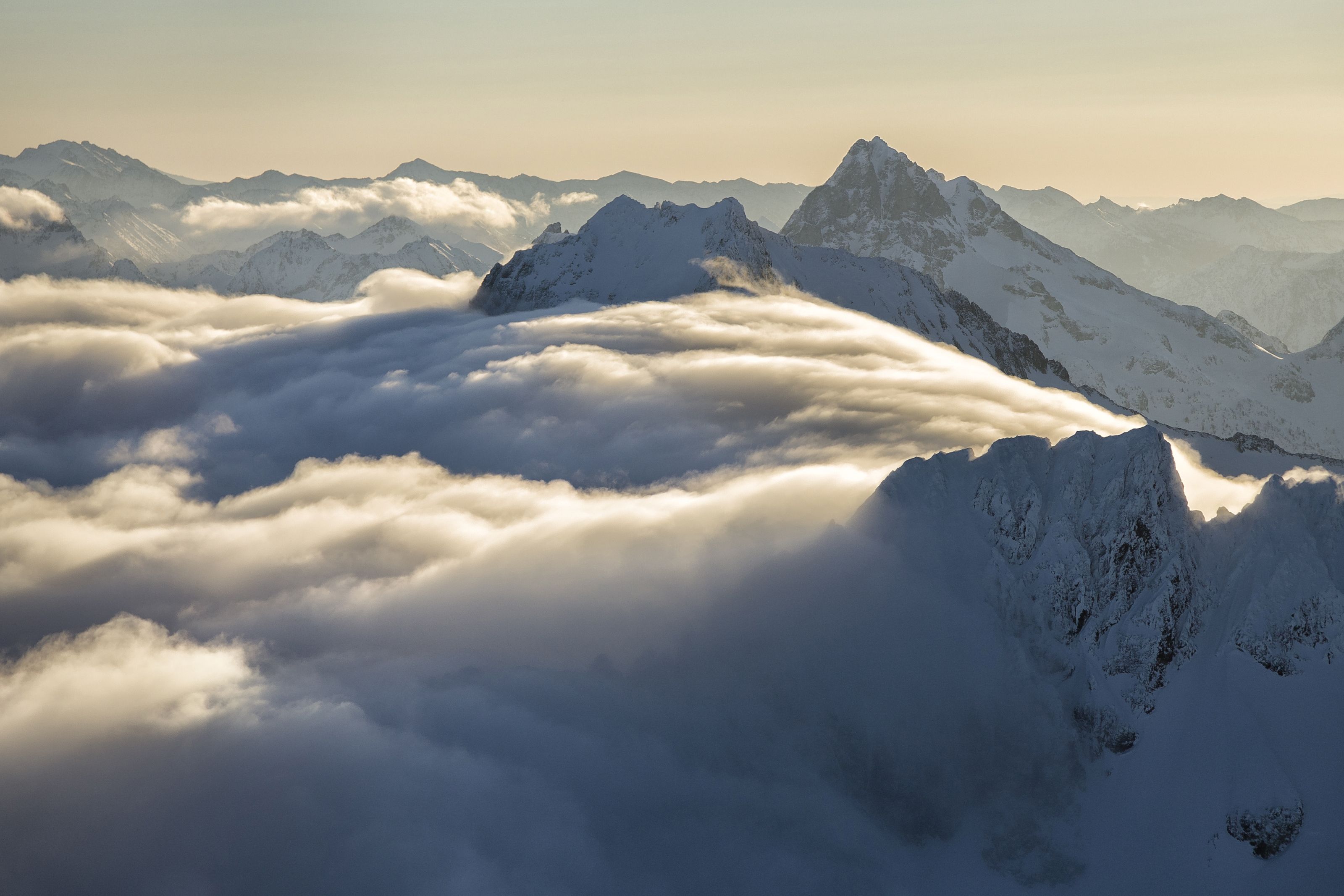 3200x2134 North Cascades Mural Wallpaper