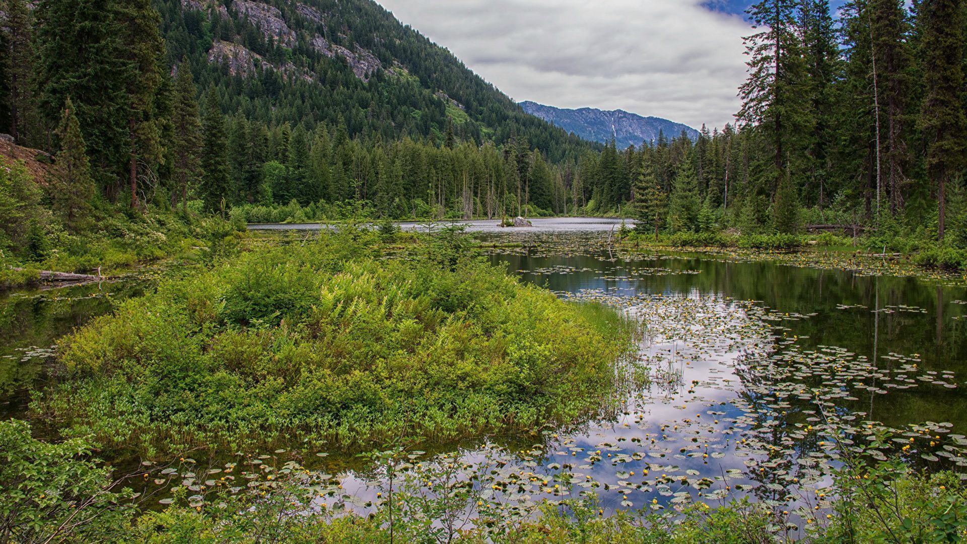 1920x1080 image USA Howard Lake North Cascades