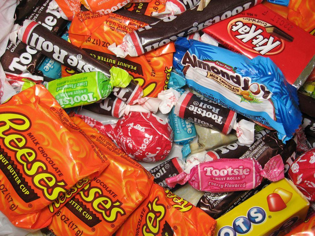 1024x768 Halloween Candy Buy Back and Operation Gratitude