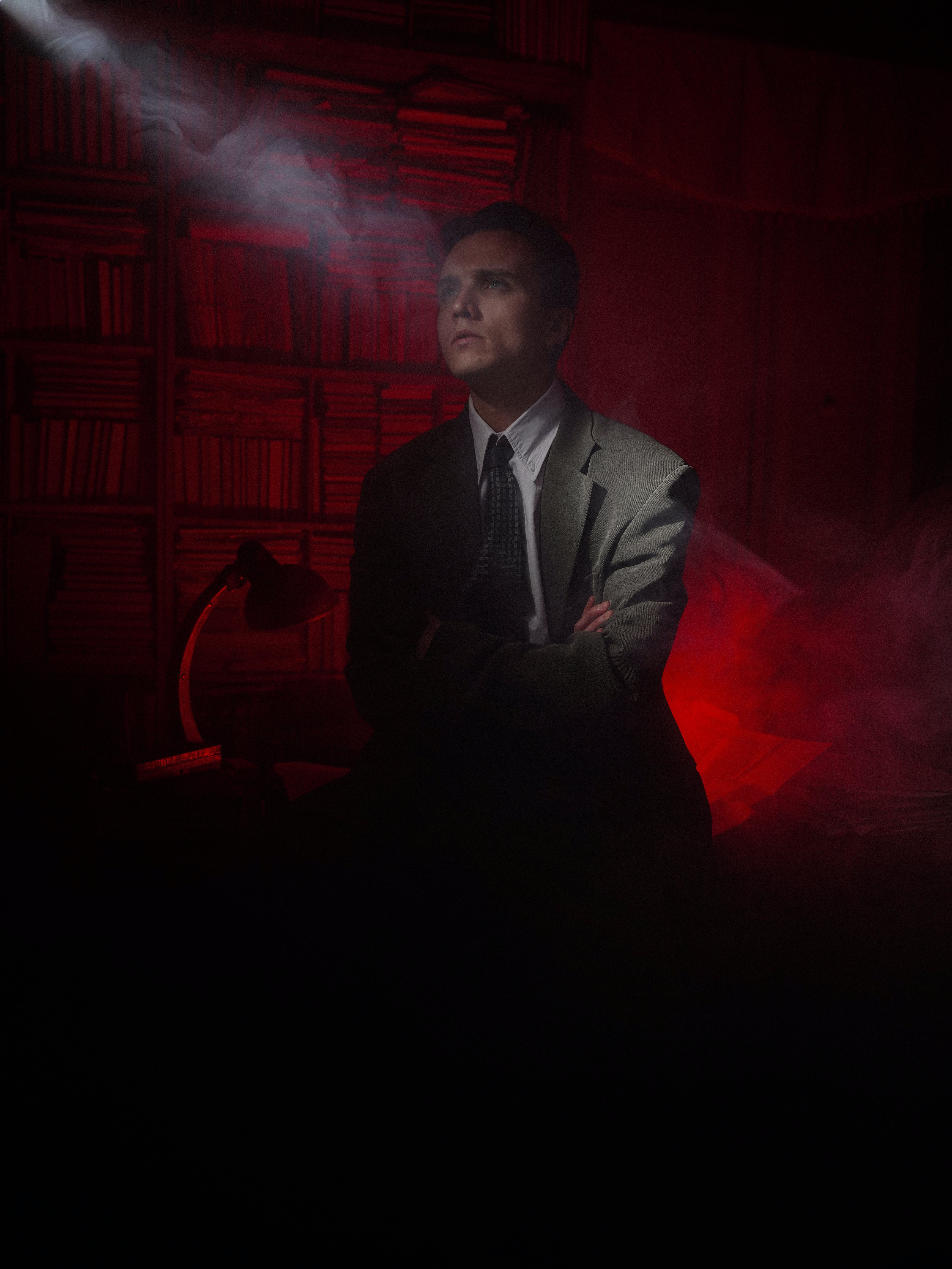 4156x5542 Elegant Man in Shadow · Free