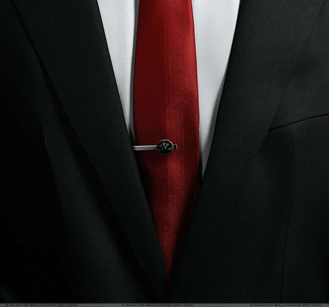 1111x1035 Download Elegant man wearing luxurious