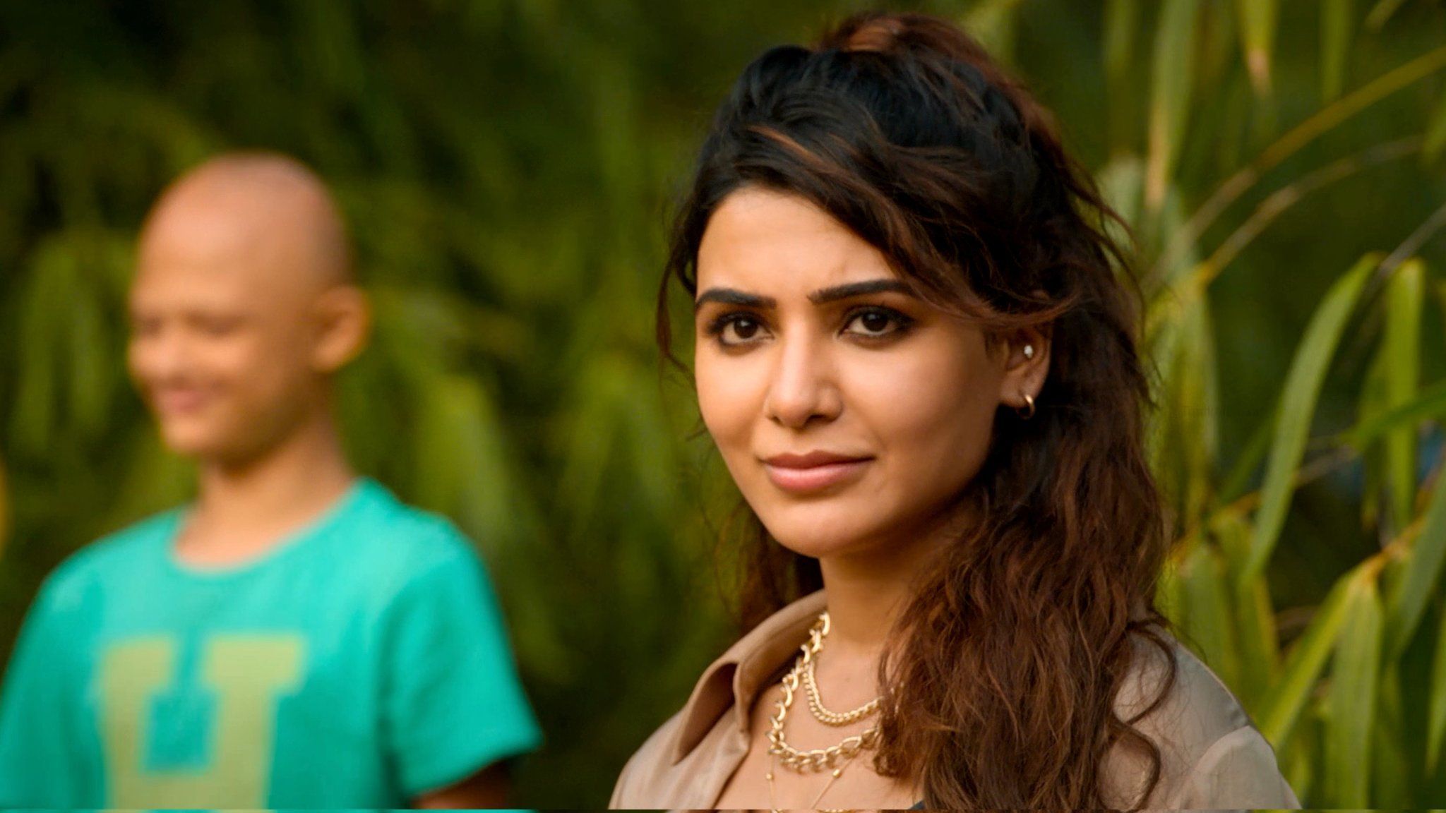2048x1152 Samantha Wallpaper
