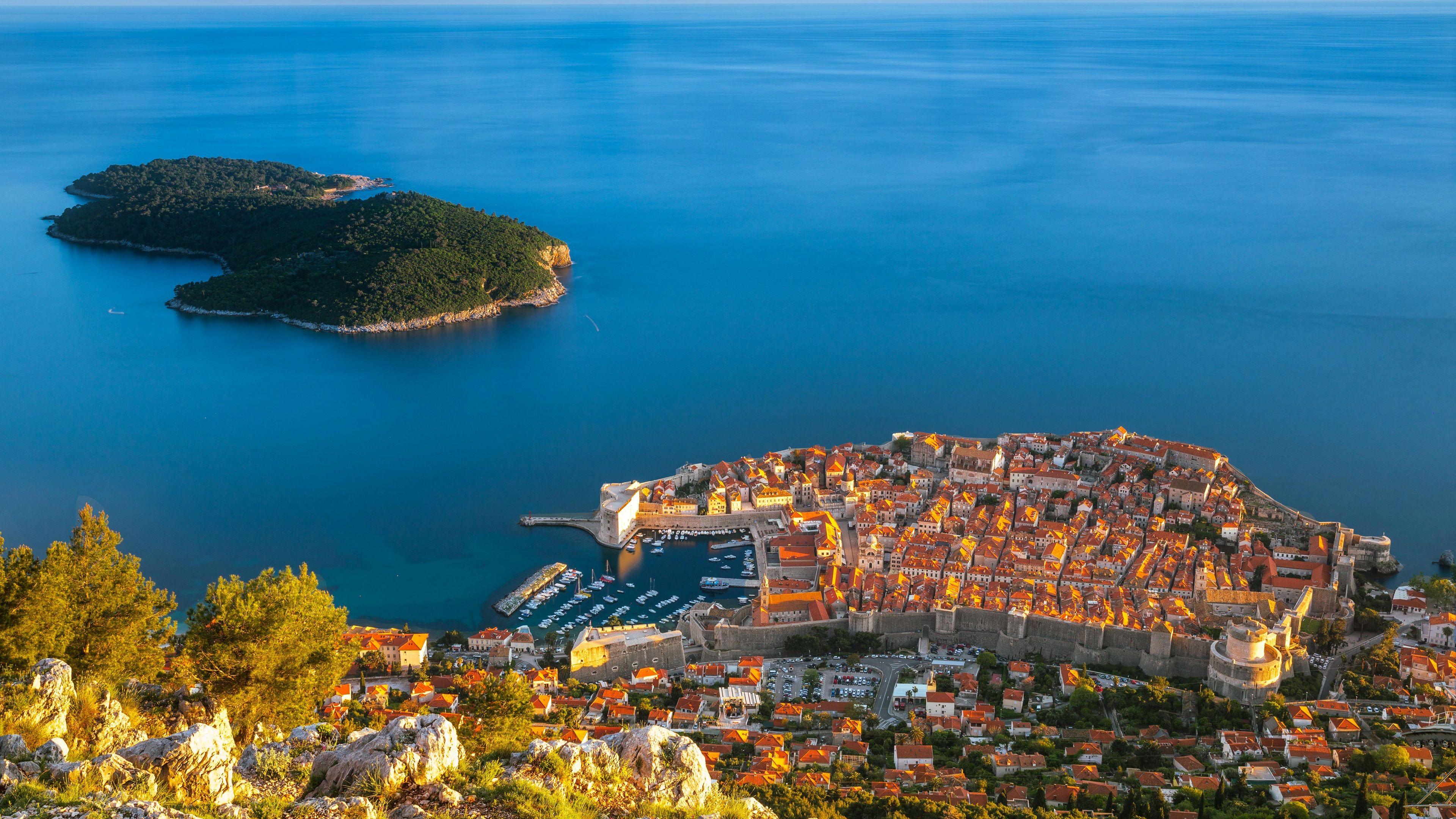 3840x2160 Wallpaper Croatia, Dubrovnik, sea, island, houses, buildings