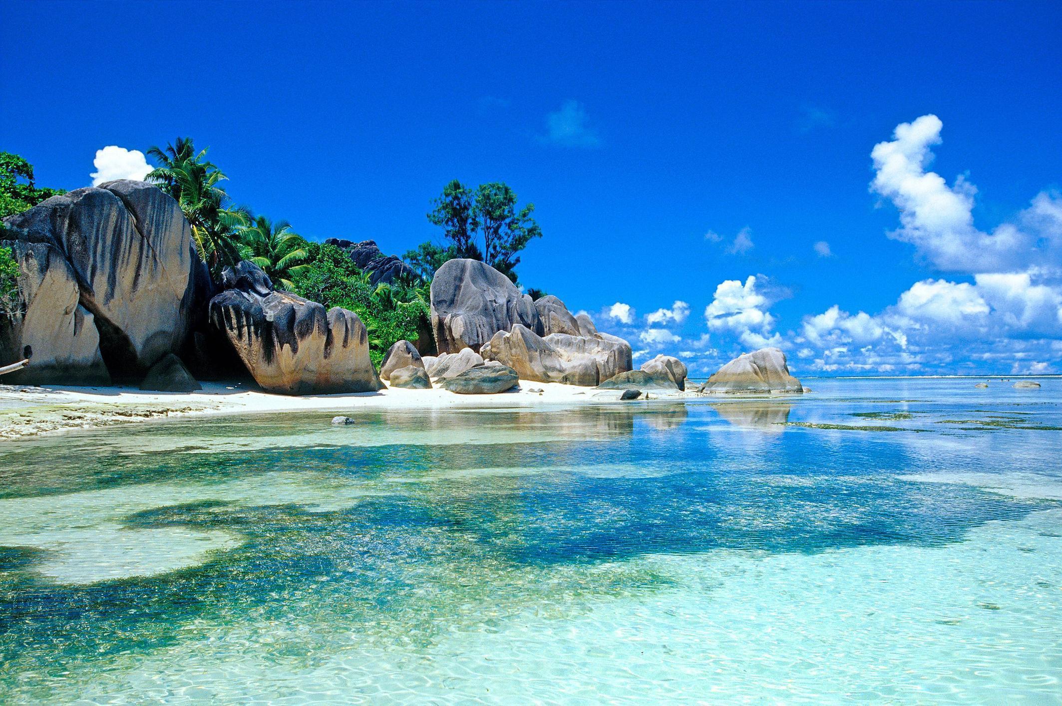 2127x1414 Free Ocean Wallpaper