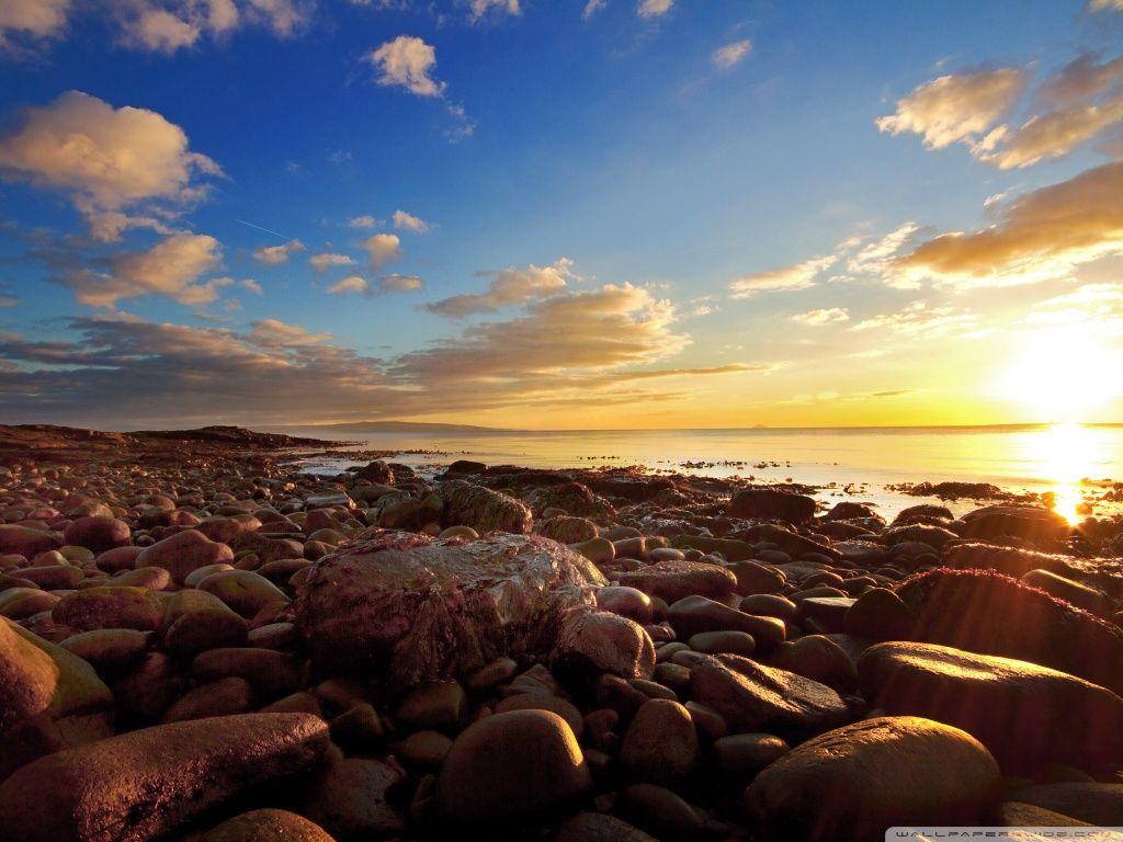 1024x768 Beach Rocks Wallpaper Background > Minionswallpaper