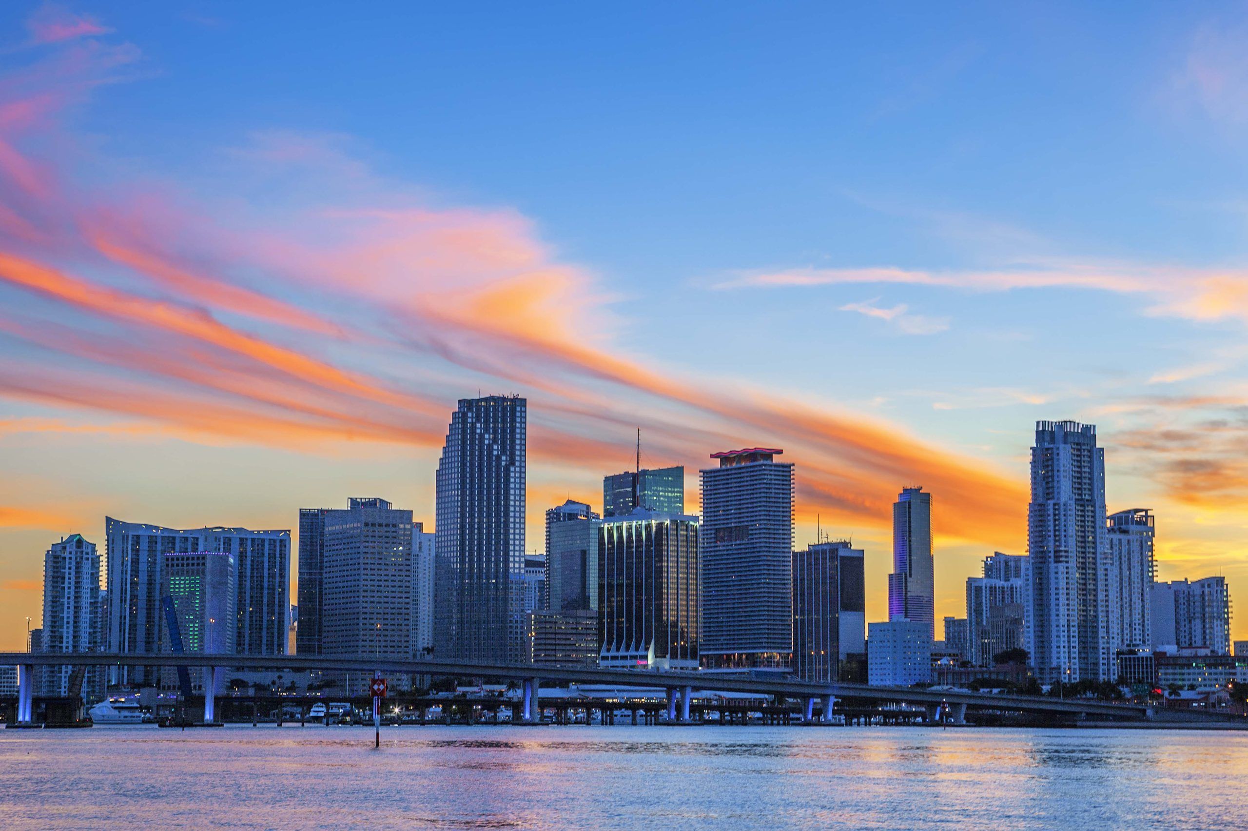 2560x1704 The Ultimate Guide to Luxury Vacations