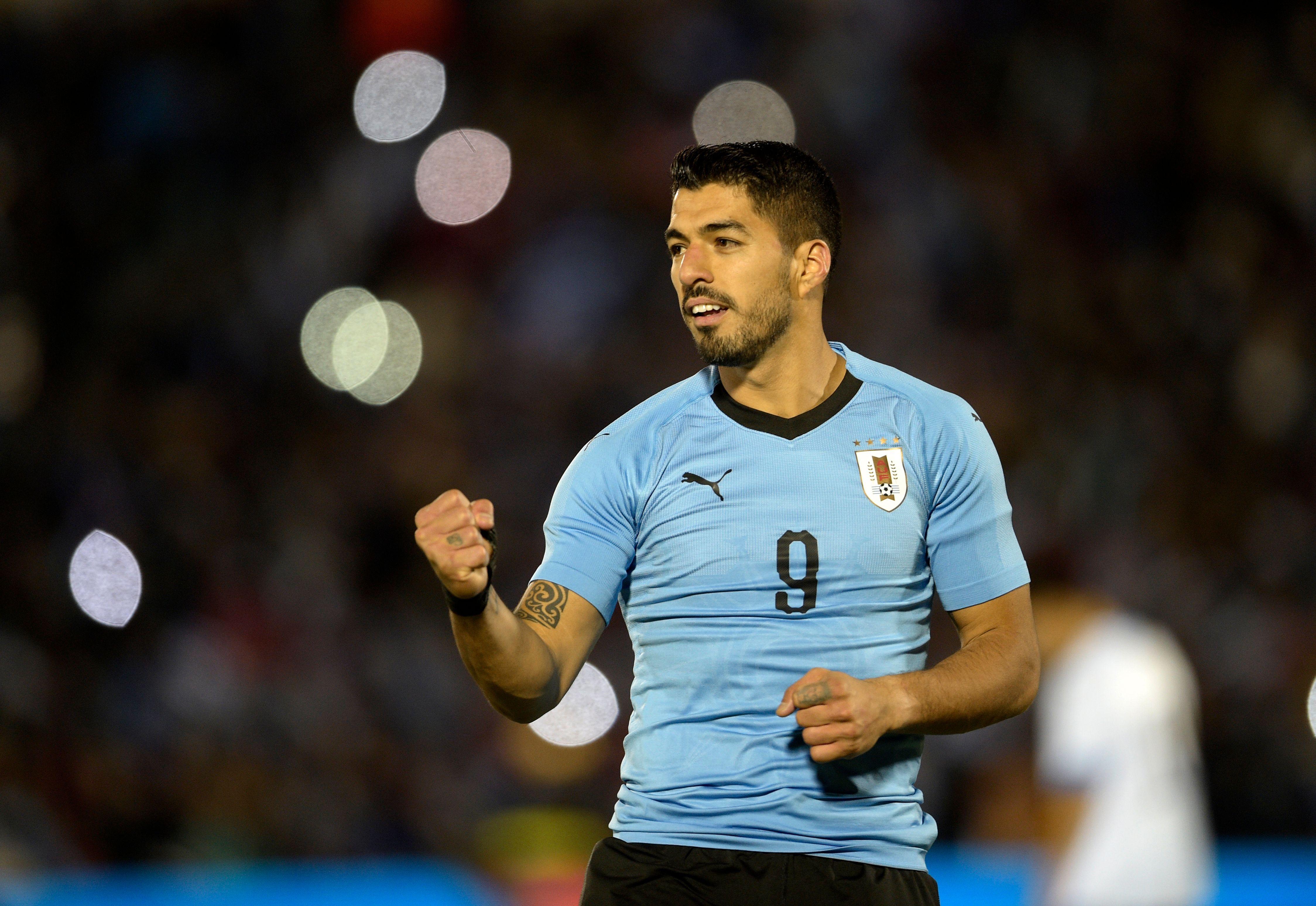 4496x3096 Luis Suarez HD Wallpaper and background. famous
