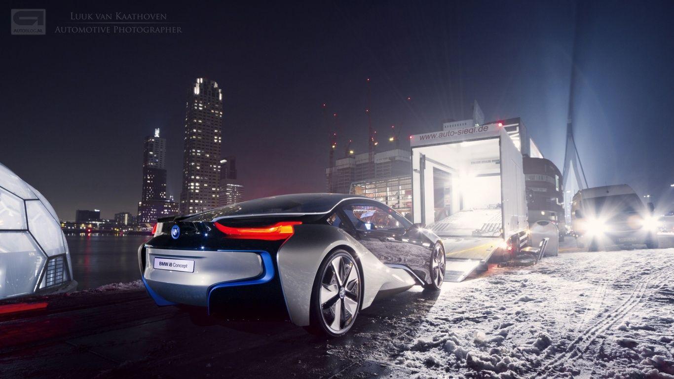 1366x768 BMW I8 Wallpaper