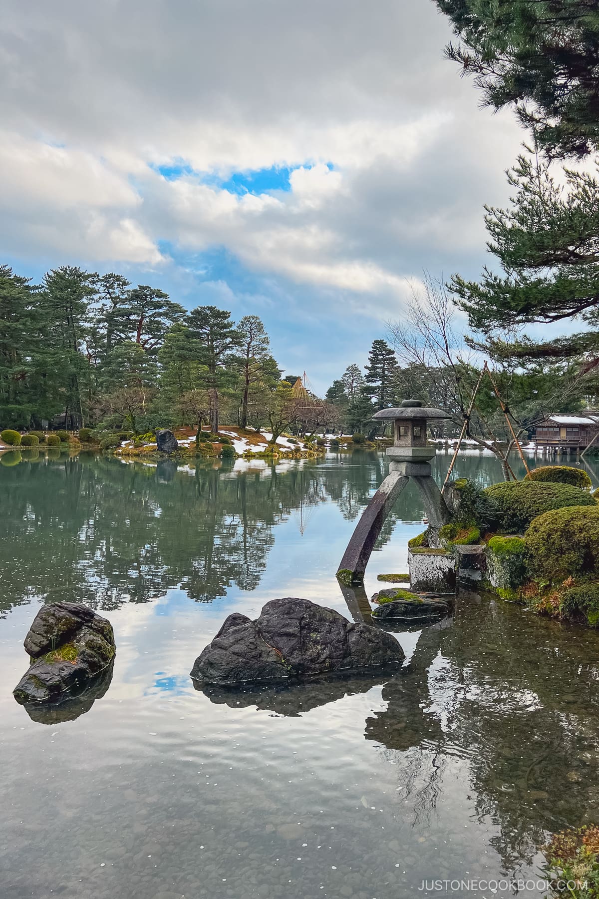 1200x1800 Historic Kanazawa Travel Guide