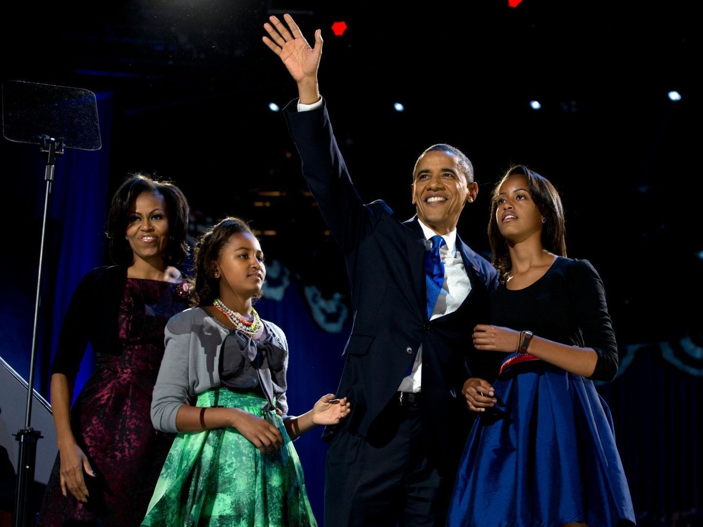 1440x1080 Obama Family Photo: Barack, Michelle