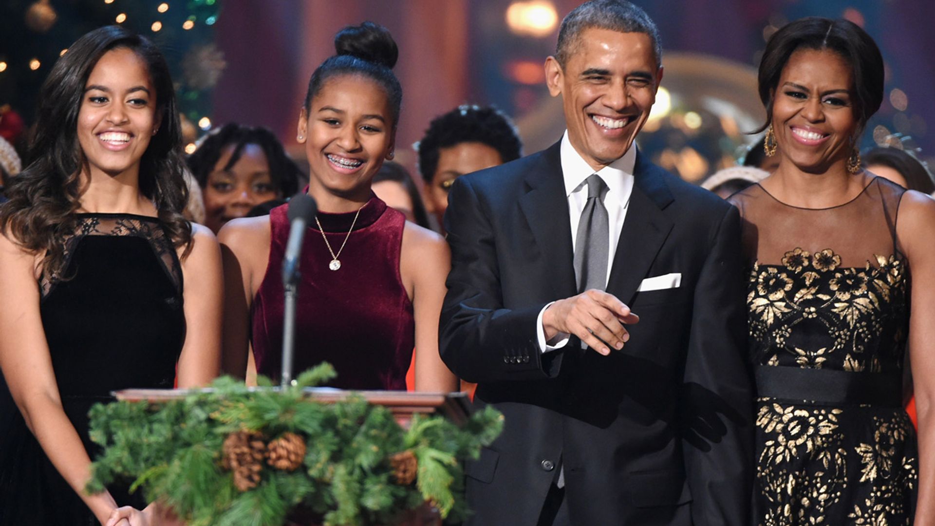 1920x1080 Sasha and Malia Obama look so different