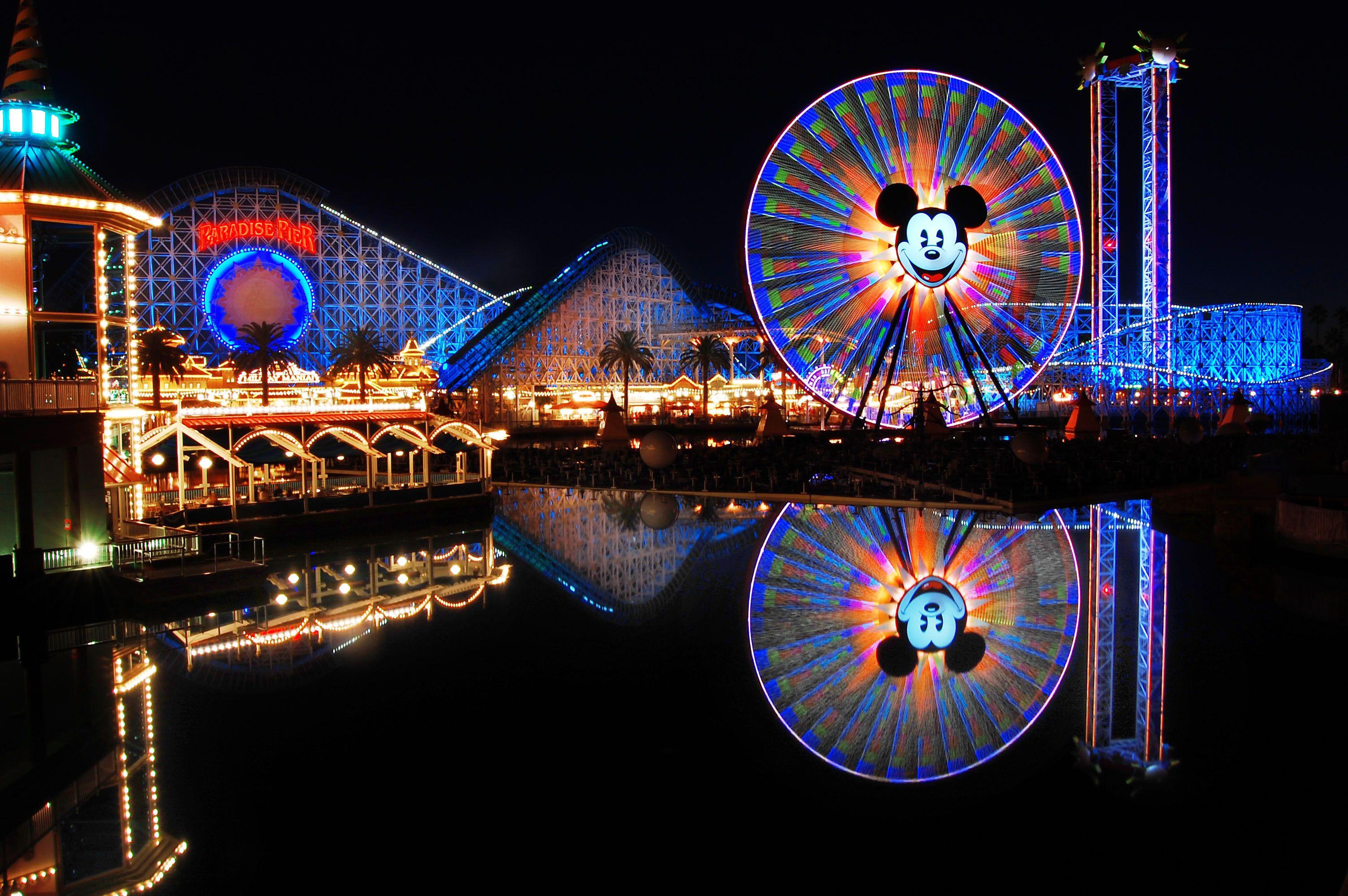 3008x2000 Disneyland HD Wallpaper