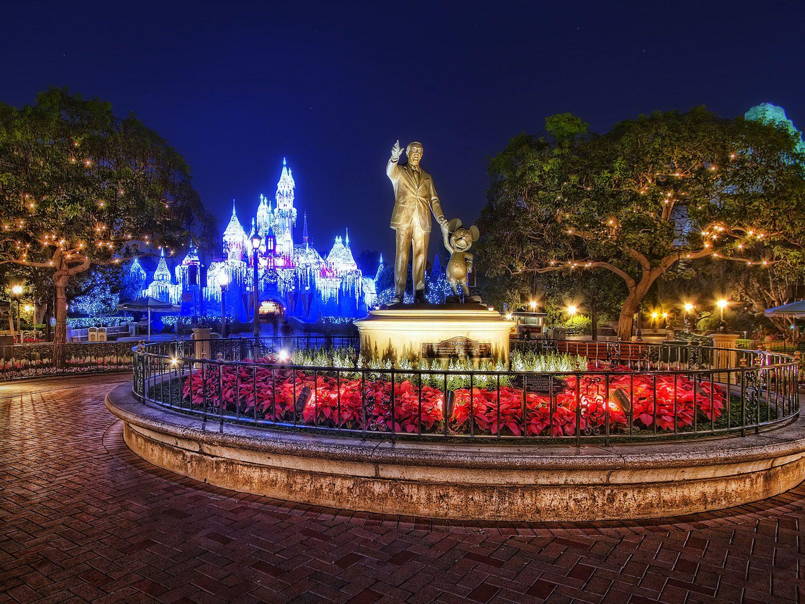1600x1200 Disneyland Wallpaper 020 Wallpaper HD Free