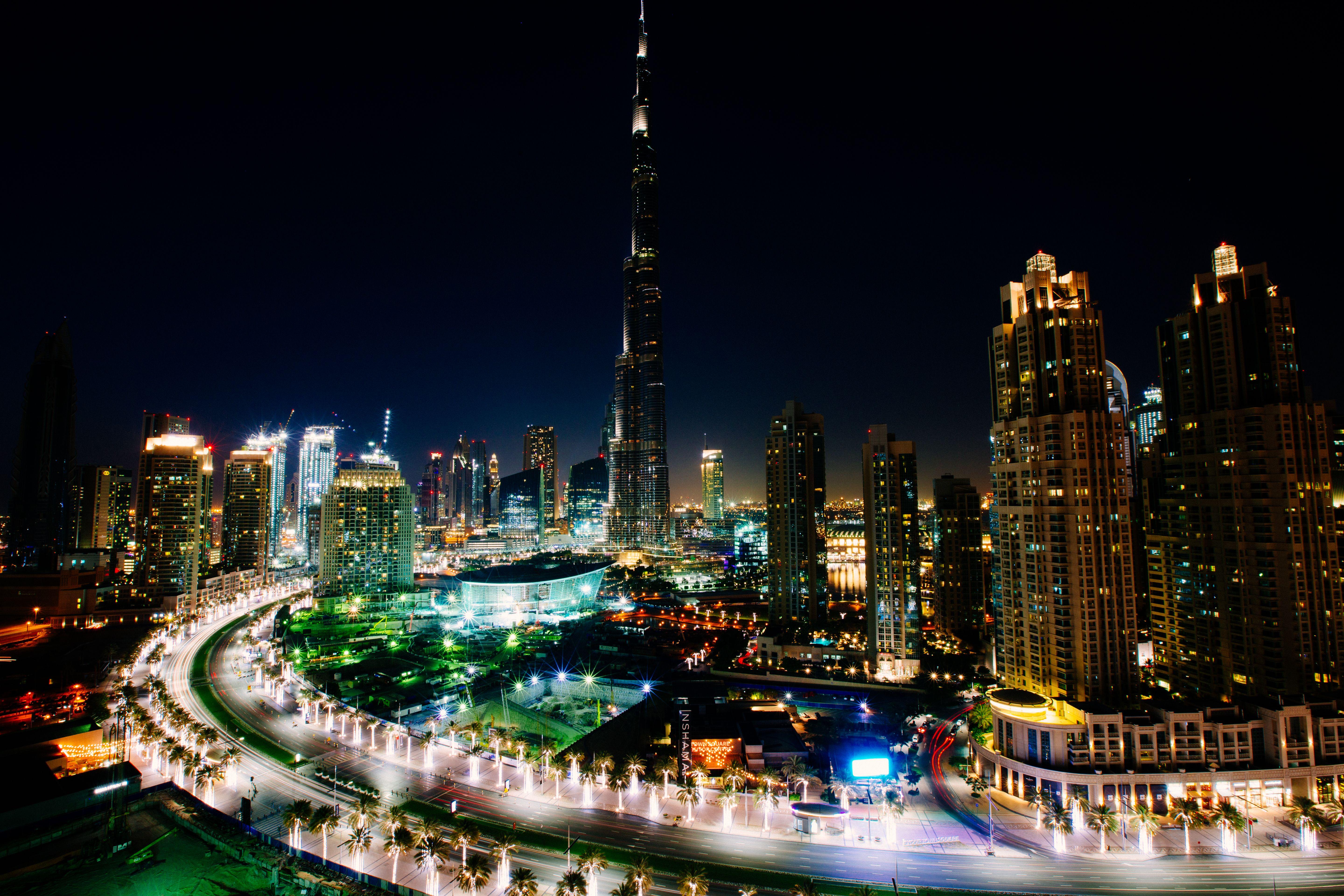5760x3840 4K Ultra HD Dubai Wallpaper